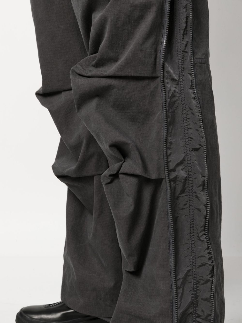 waffle-effect drawstring track pants - 5