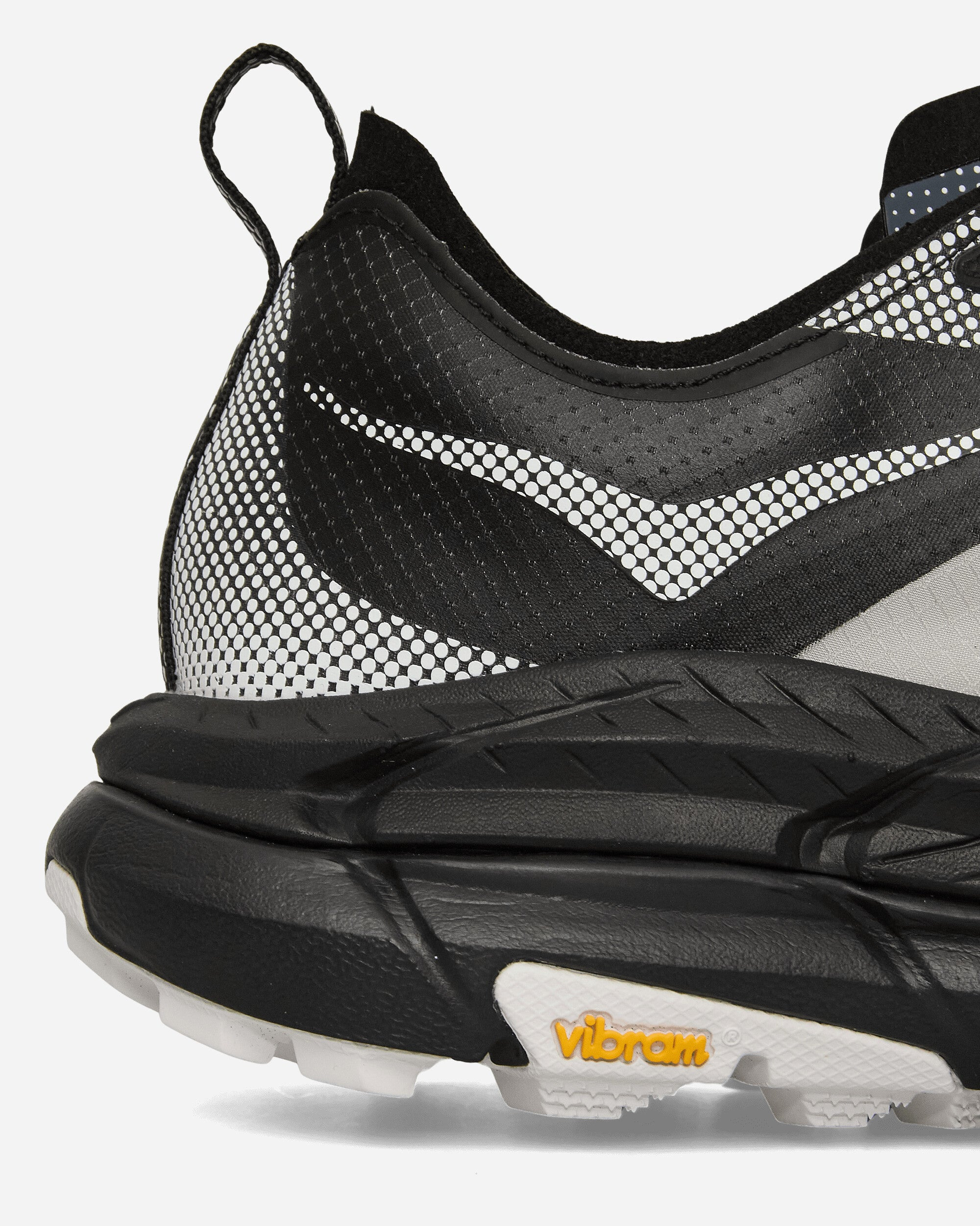 Stealth/Tech Mafate Speed 4 Lite Sneakers Black / White - 6
