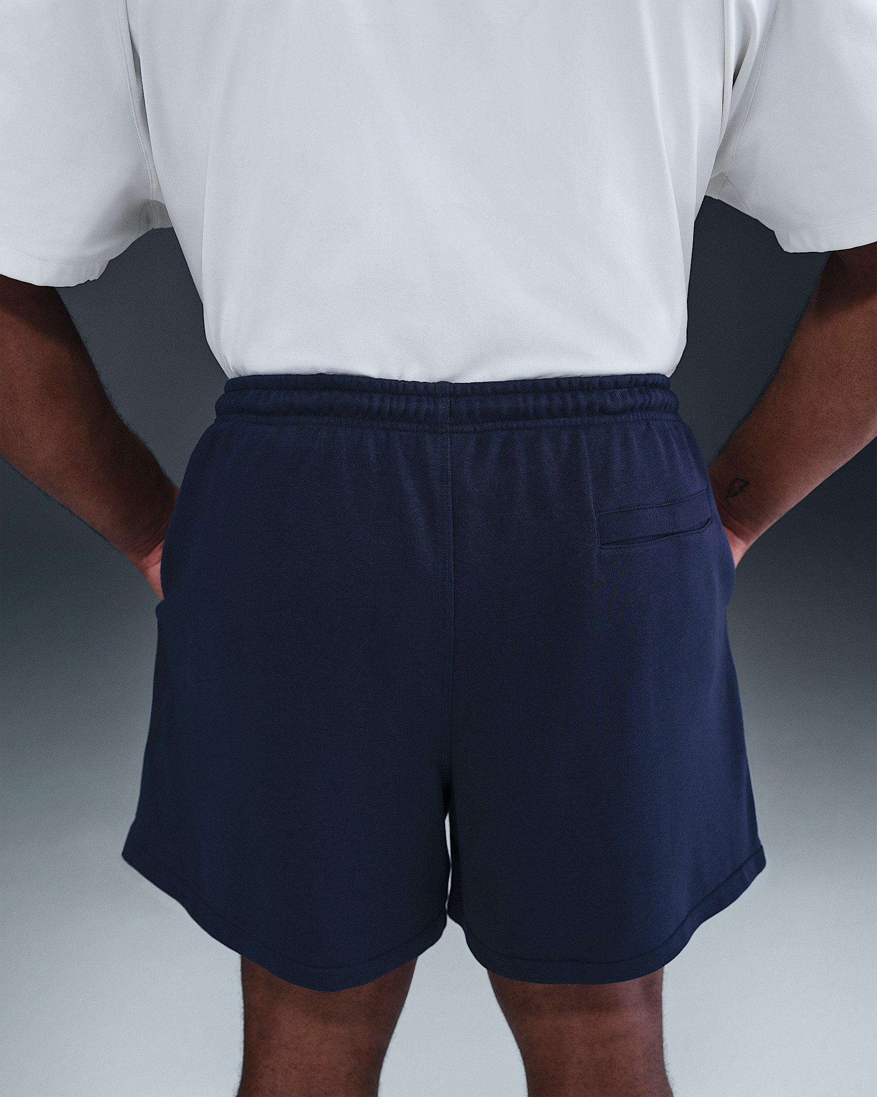 Nike Club Men's French Terry Flow Shorts - 11