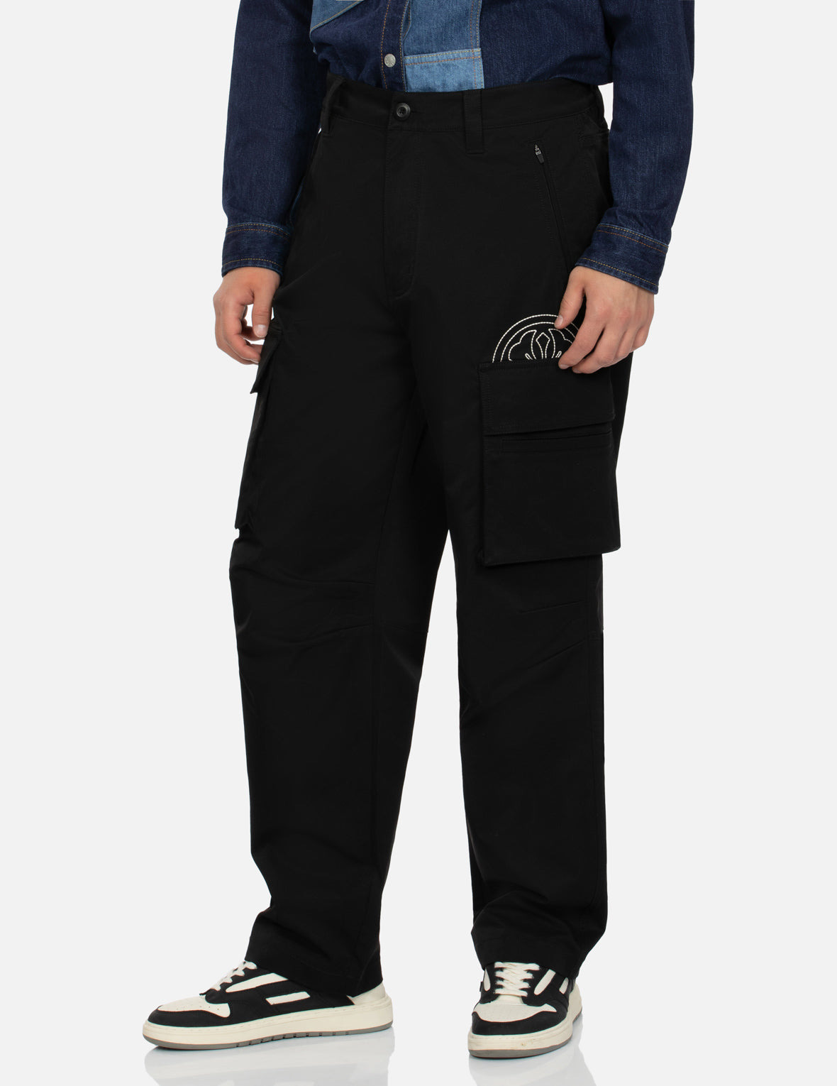 KAMON AND SEAGULL EMBROIDERY LOOSE FIT CARGO PANTS - 7