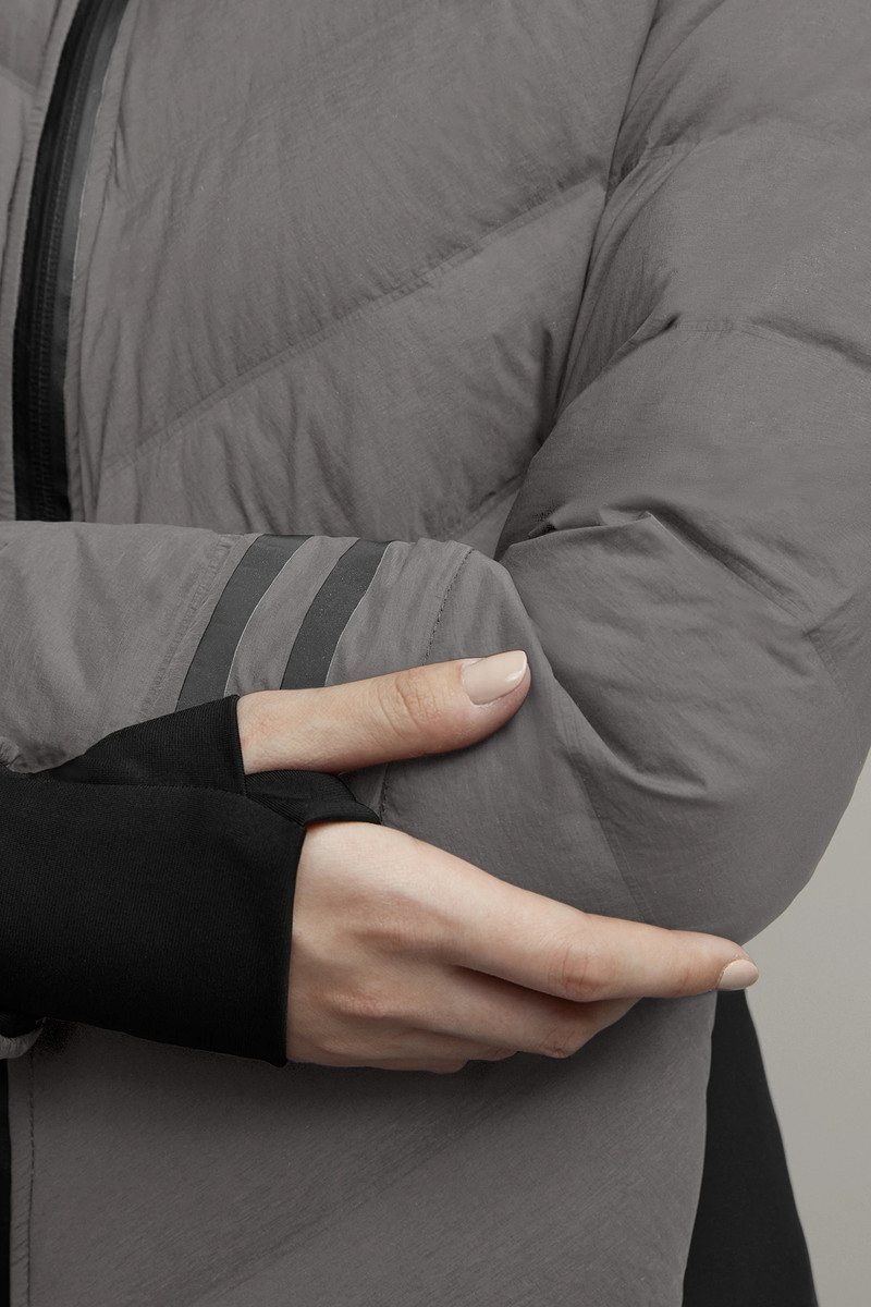 WOMEN'S HYBRIDGE CW DOWN BOMBER JACKET BLACK LABEL 4