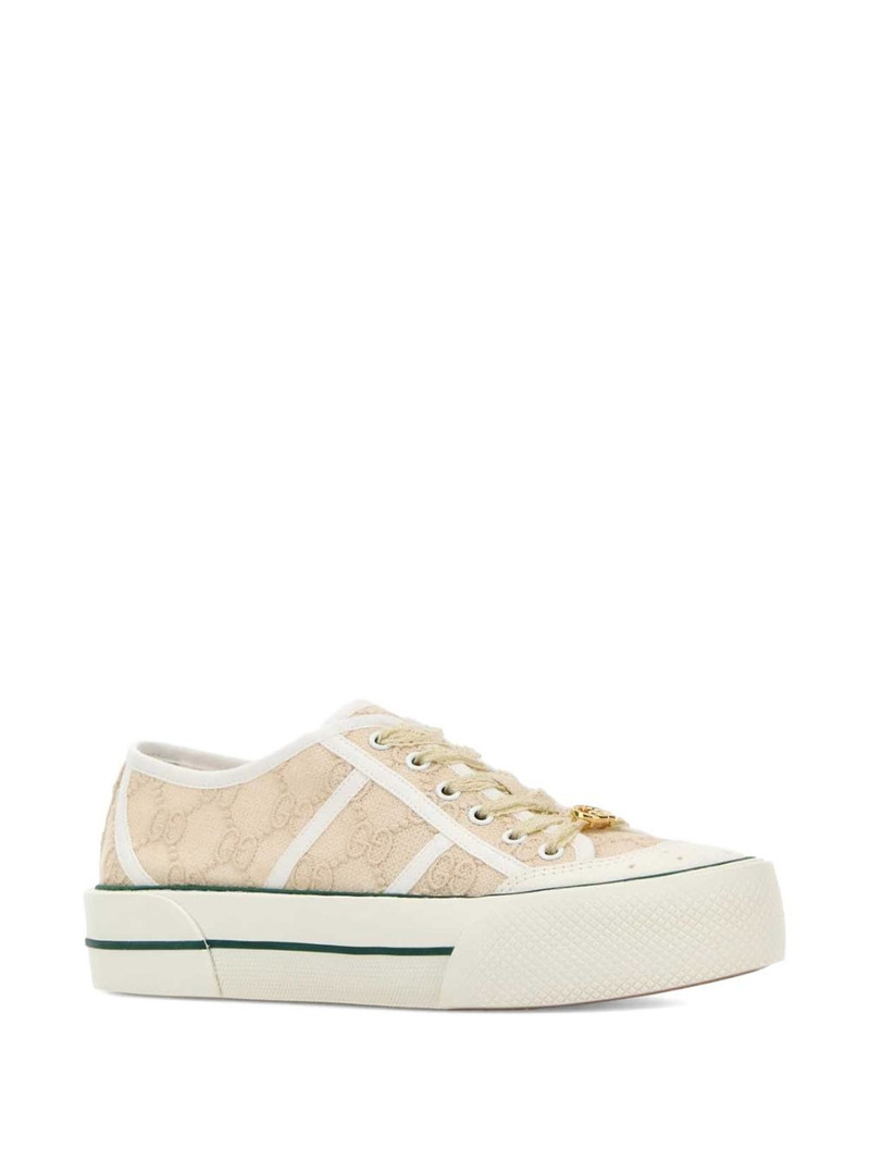 GUCCI lace platform sneakers outlook