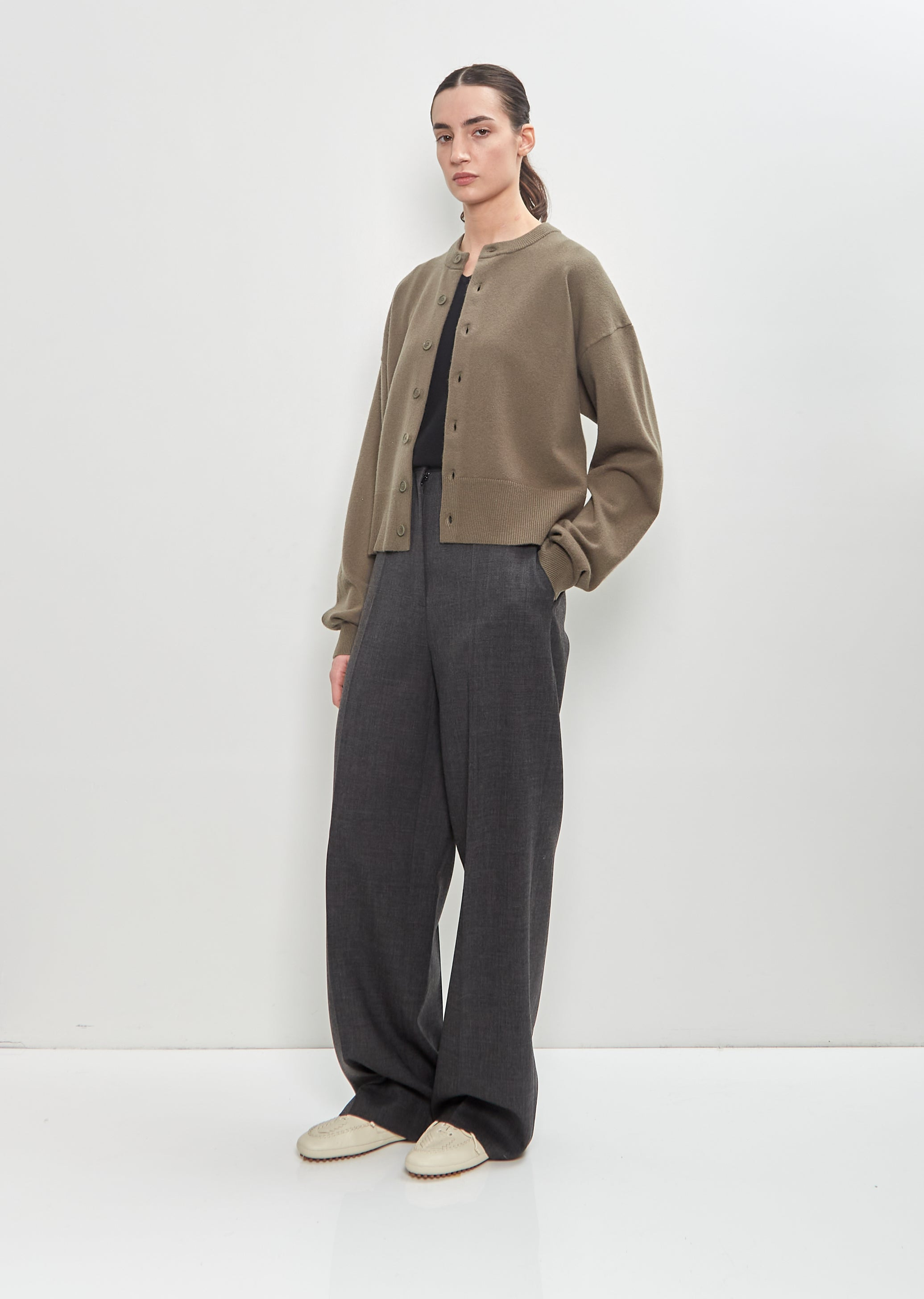 Cashmere Nylon n°170 Chou Cardigan — Army - 4