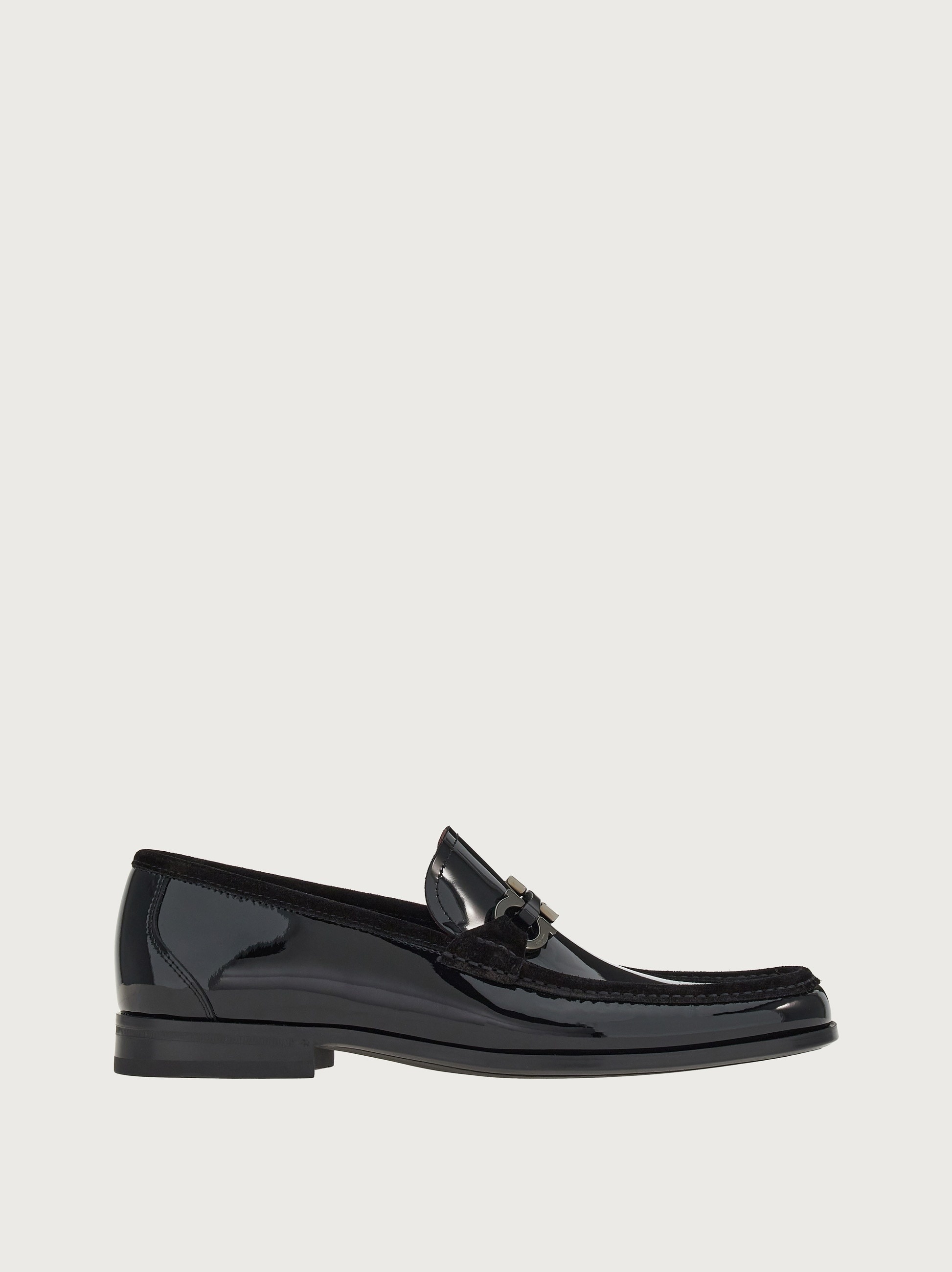 Moccasin with Gancini ornament - 1