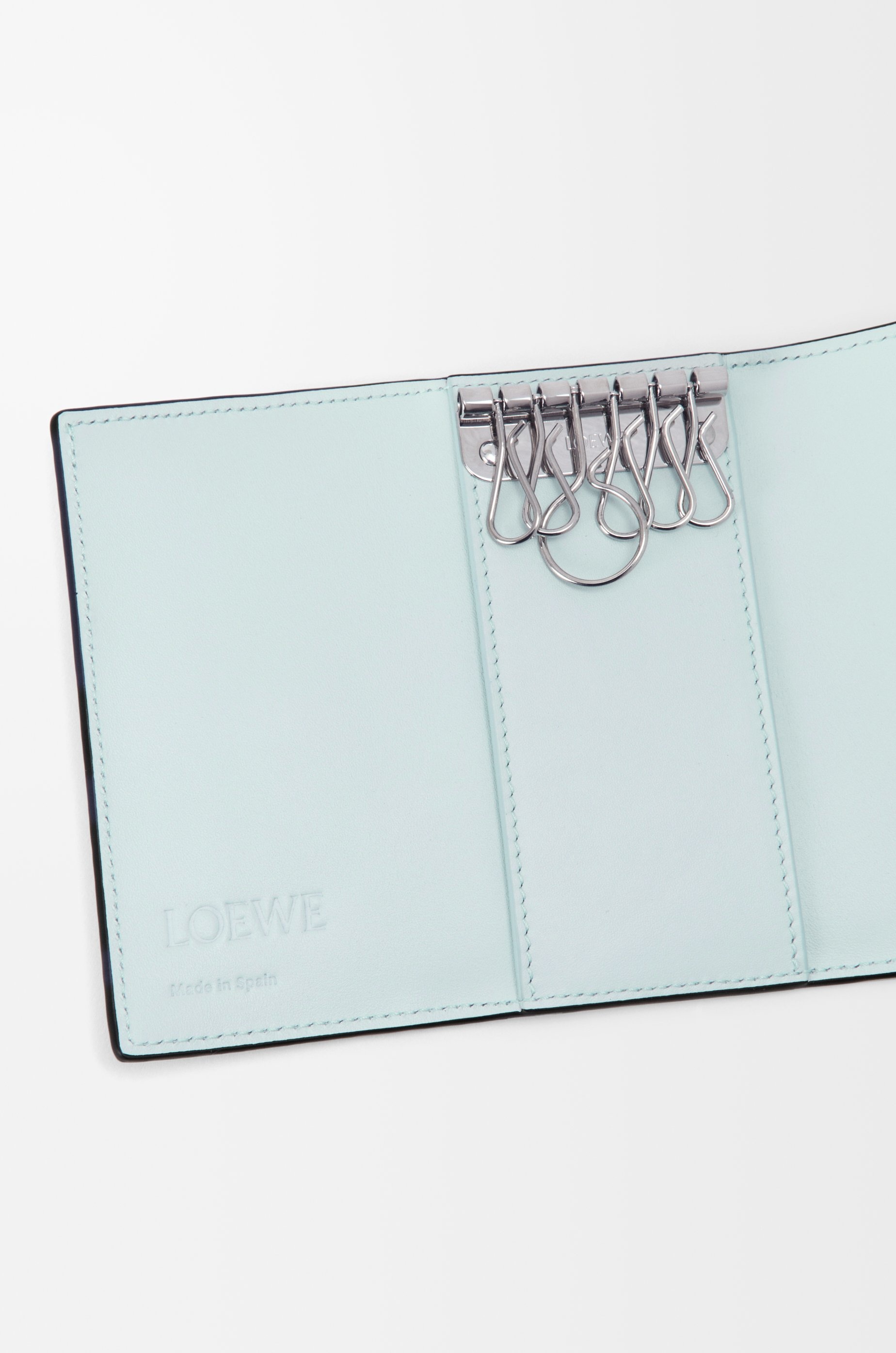 Anagram key case in pebble grained calfskin - 5