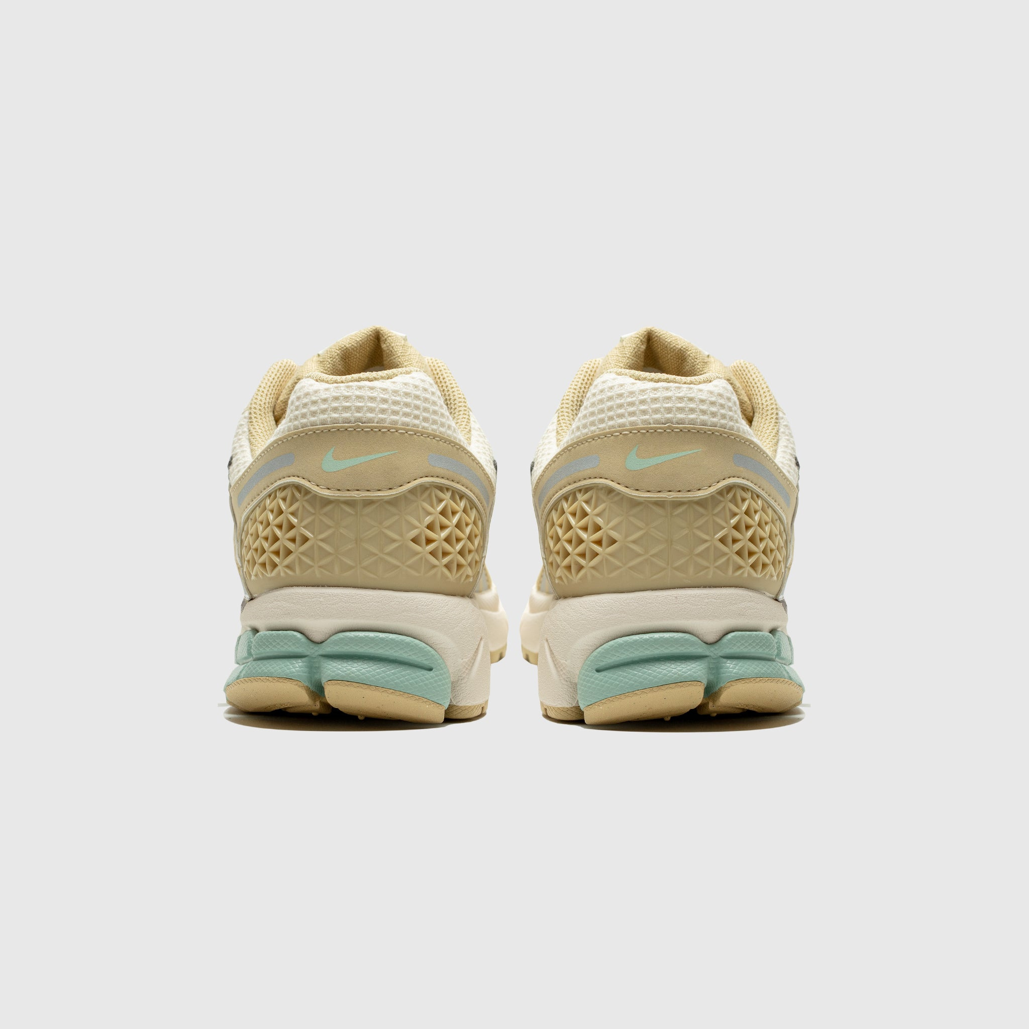 ZOOM VOMERO 5 SE "TEAM GOLD" - 4