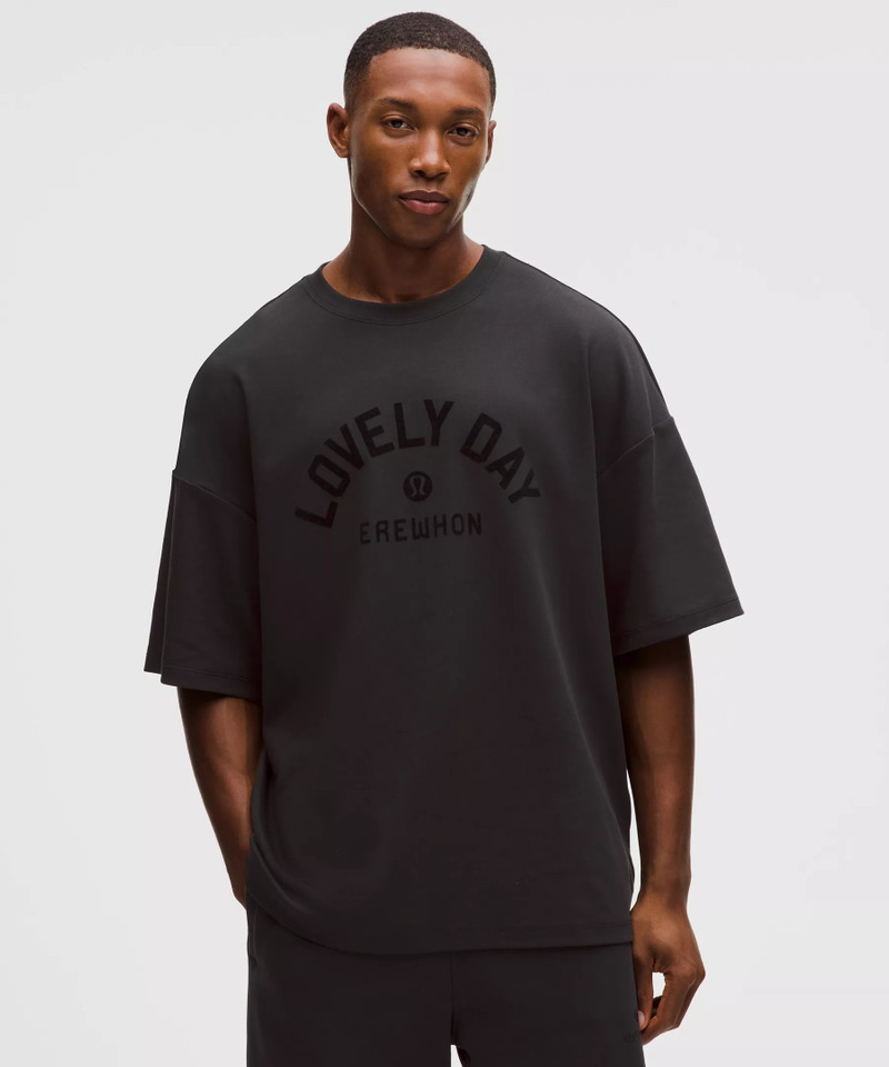 Lovely Day Graphic T-Shirt *Erewhon 1