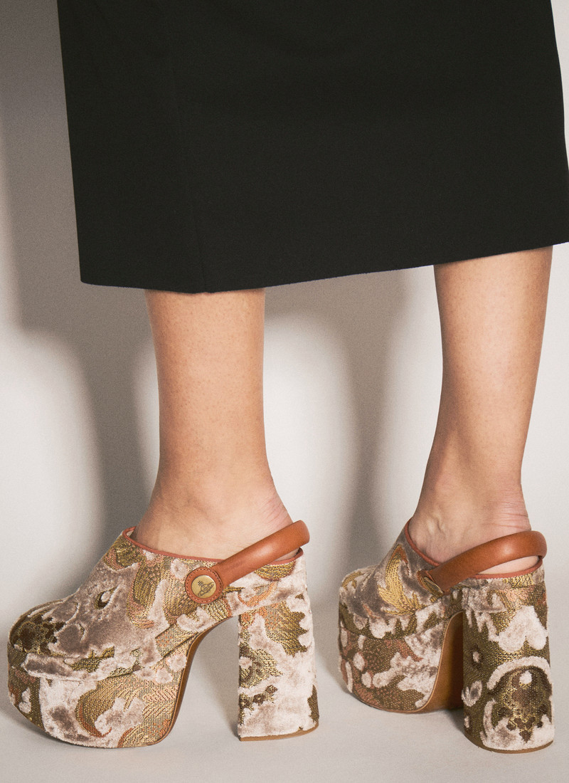 Swamp Platform Clogs 5