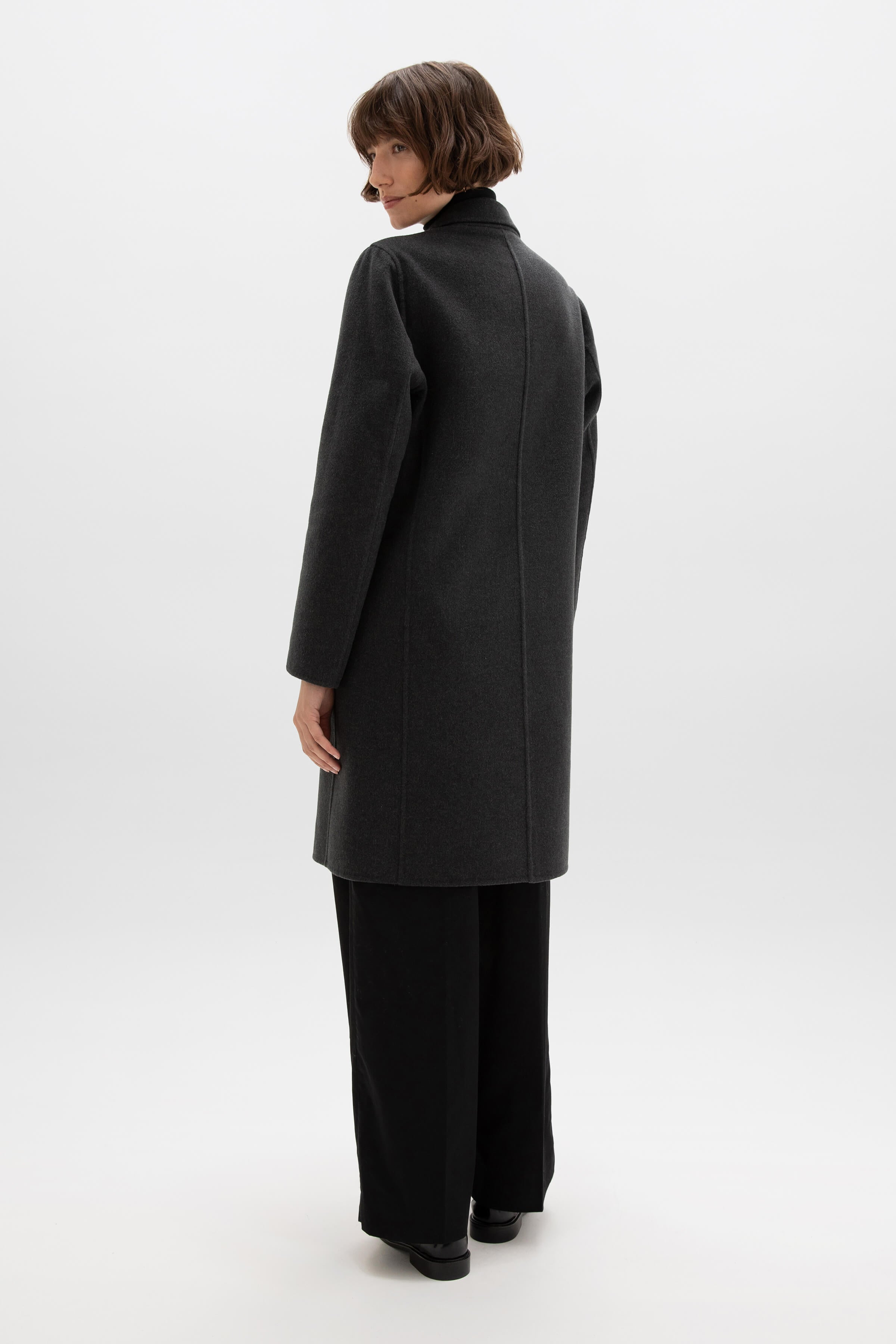 Classic Grey Cashmere Coat - 4