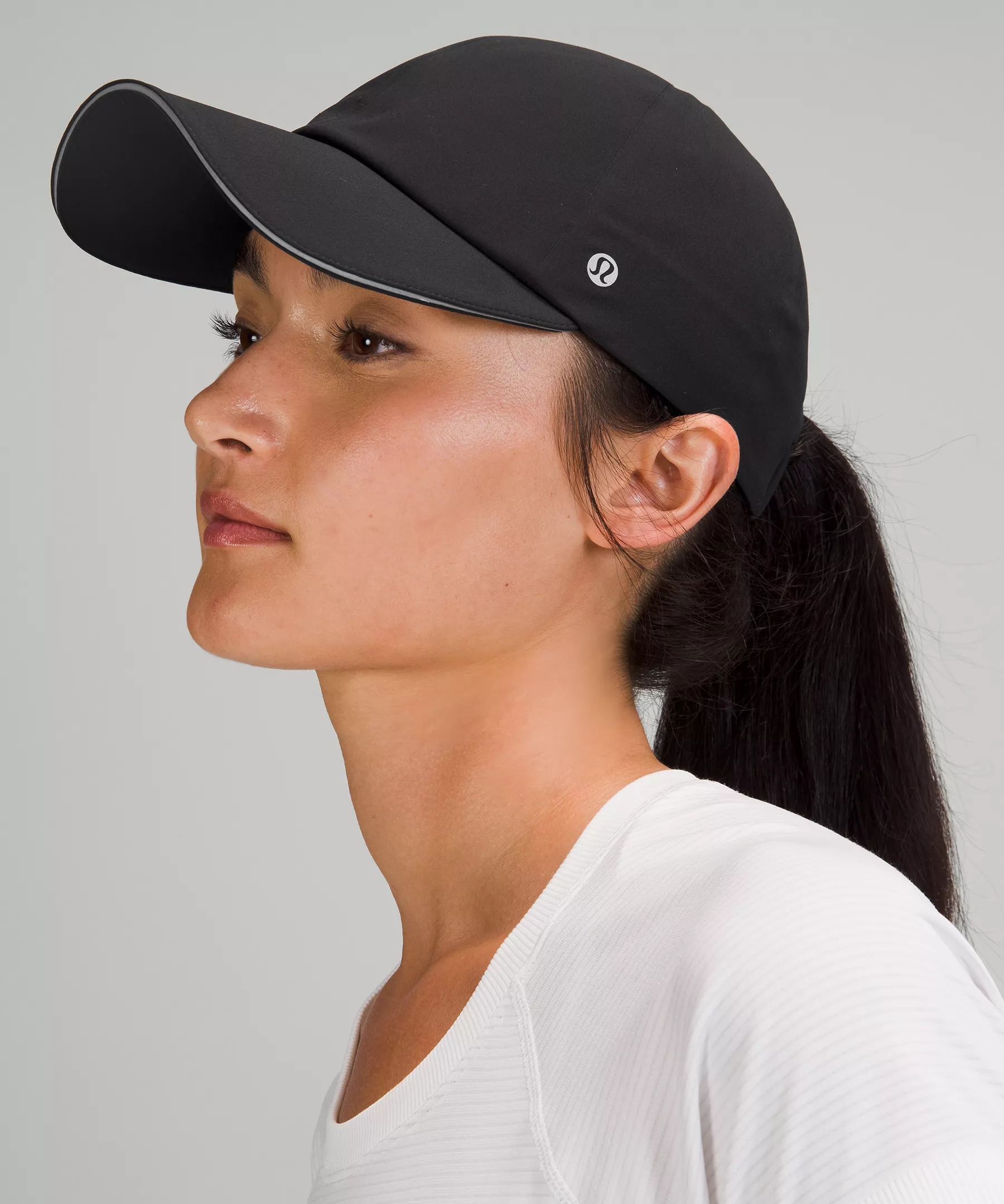 Women's Fast and Free Running Hat 2