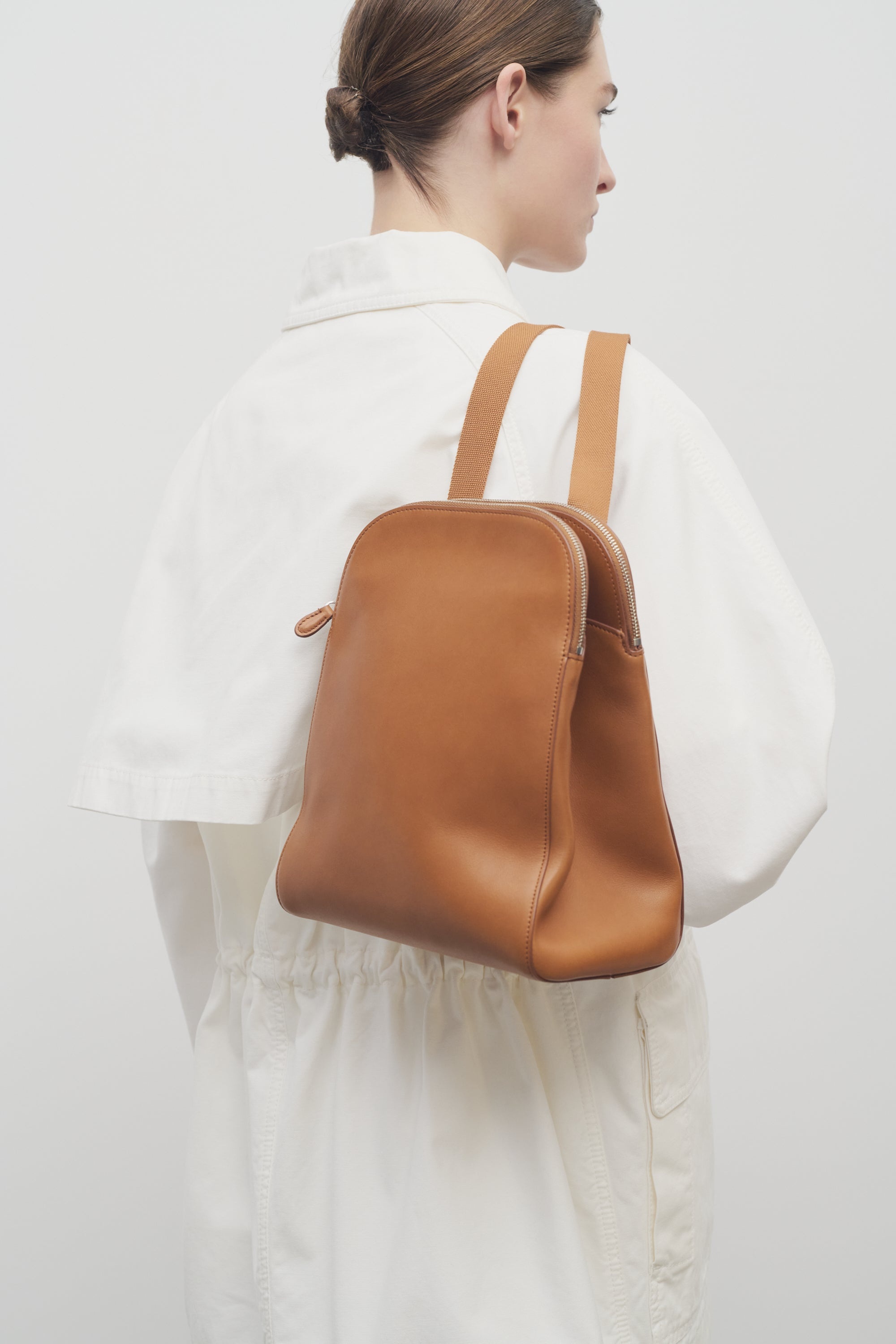Harper Backpack in Leather - 4