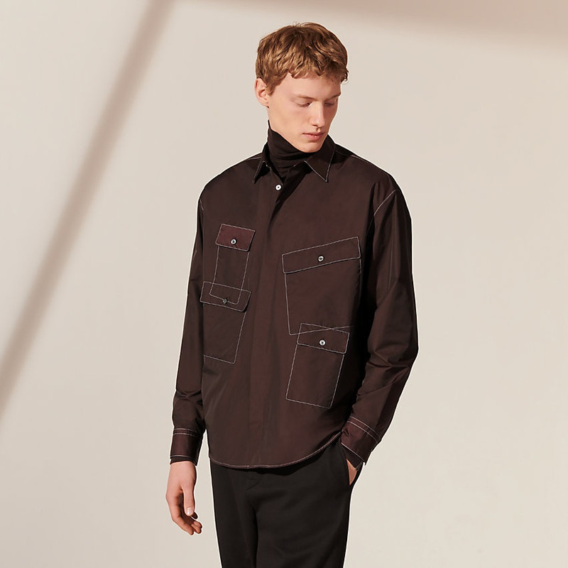 Boxy fit shirt with flexible collar 1