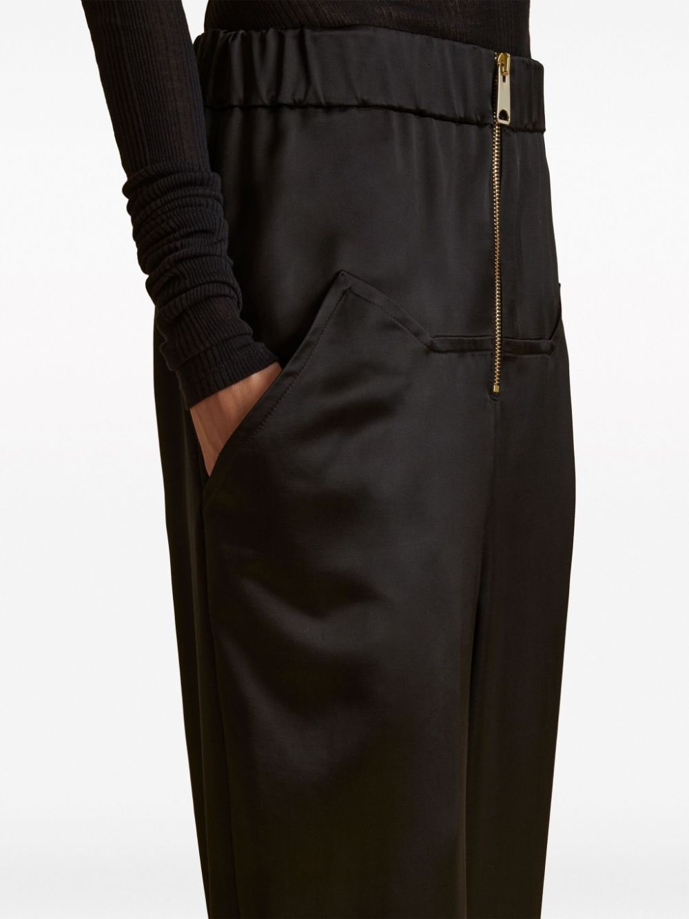 The Felton panelled straight-leg trousers - 5