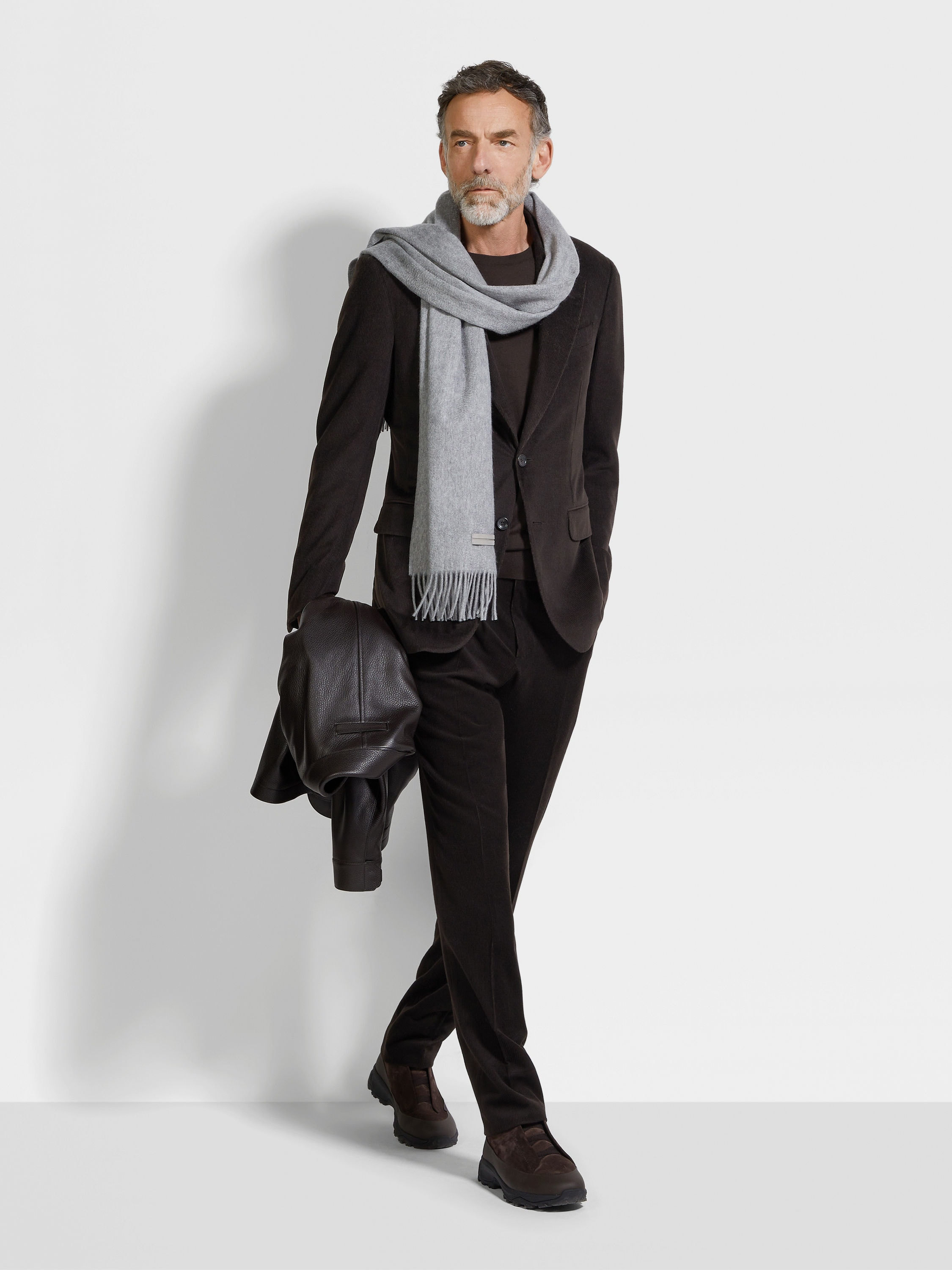 DARK BROWN CASHMERE WOOL AND SILK BLEND JACKET - 2