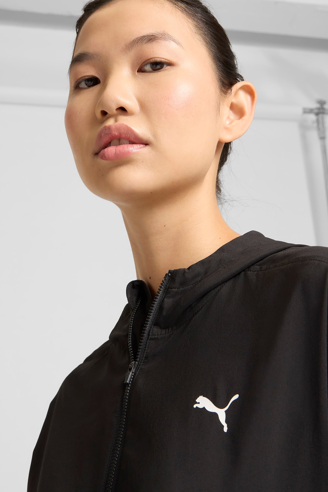 Train Favorite Women's Woven Jacket - 4