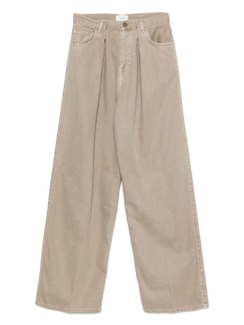 pleated jeans 1