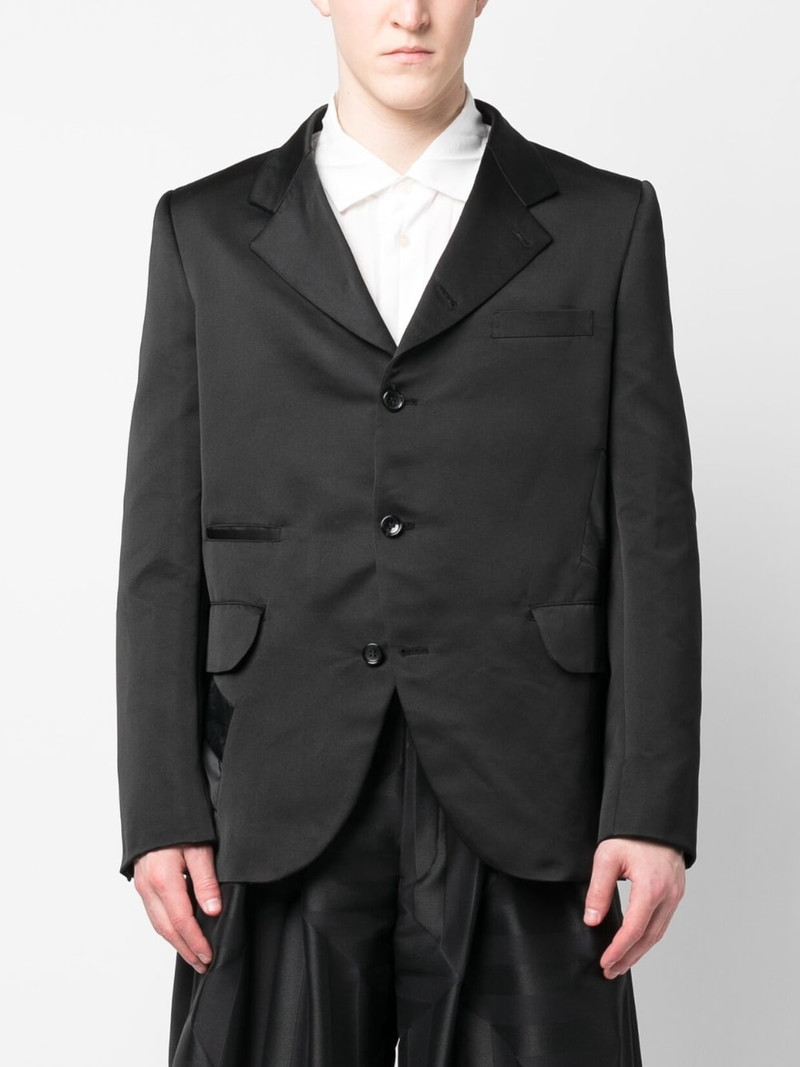 zip-details blazer 3