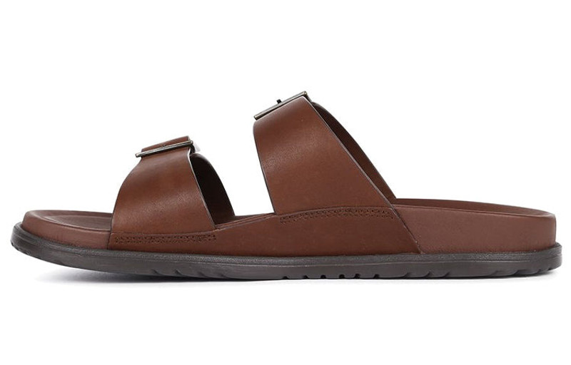 UGG UGG Wainscott Buckle Slide Slipper Red 1119530-BLLE outlook