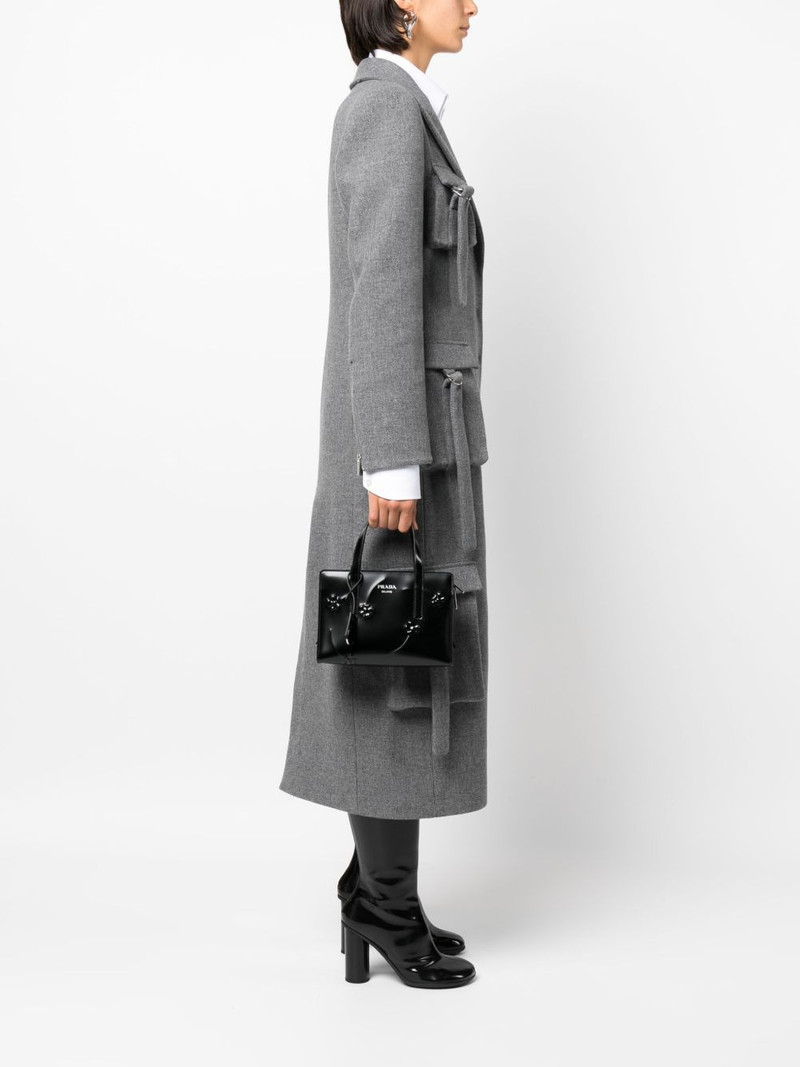 Prada Re-Edition 1995 tote bag outlook