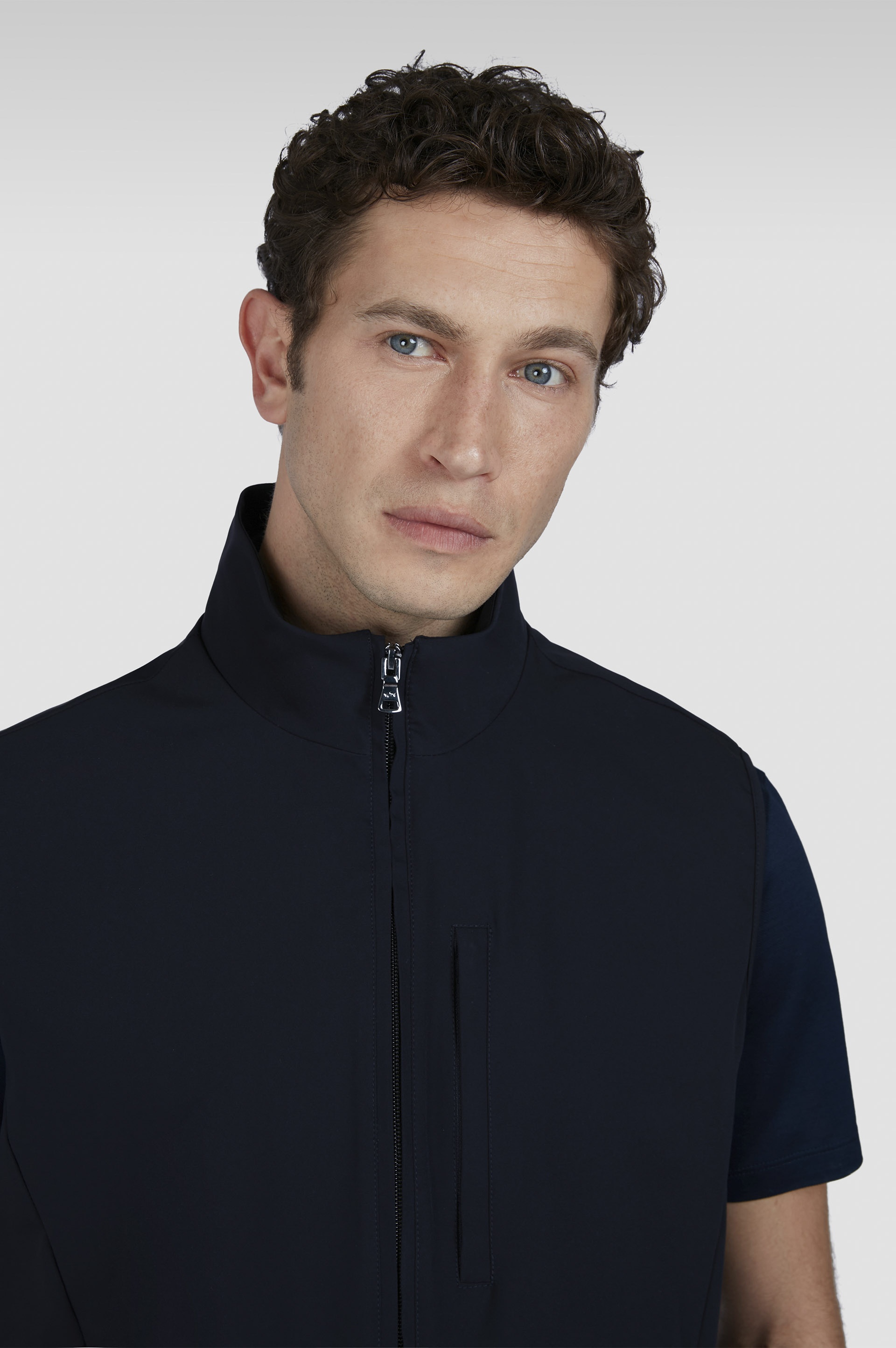 DYNAMIC STRETCH VEST - 4