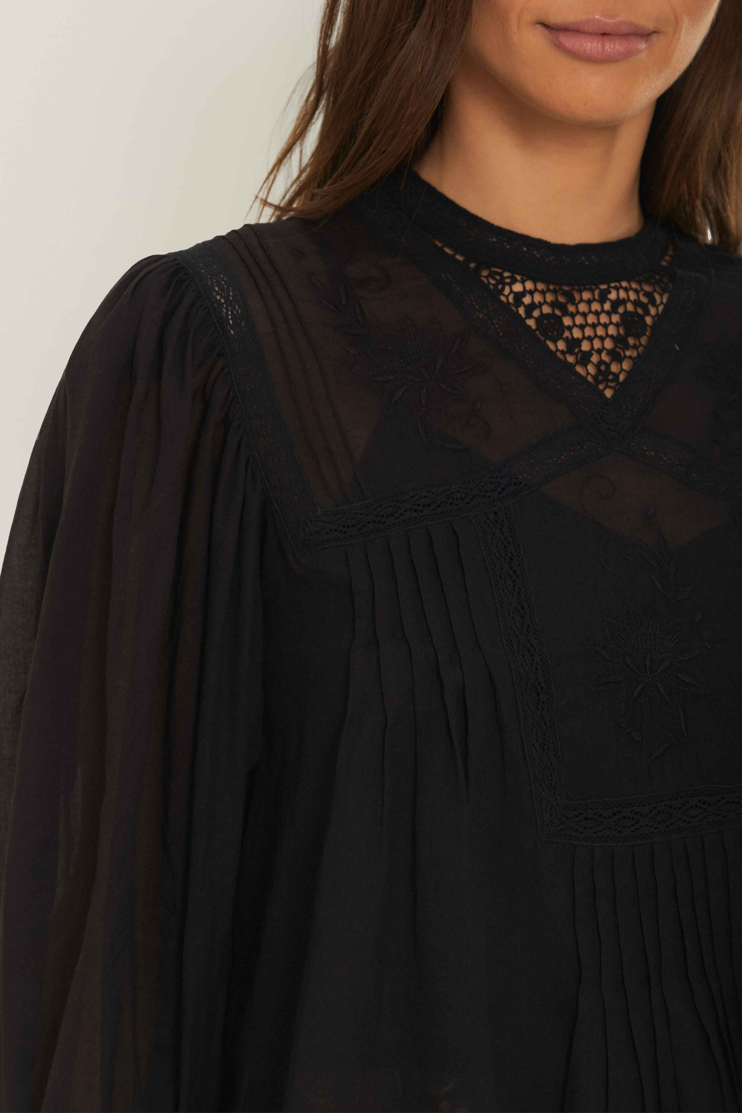 Black Short Sleeve Collar Blouse - 2