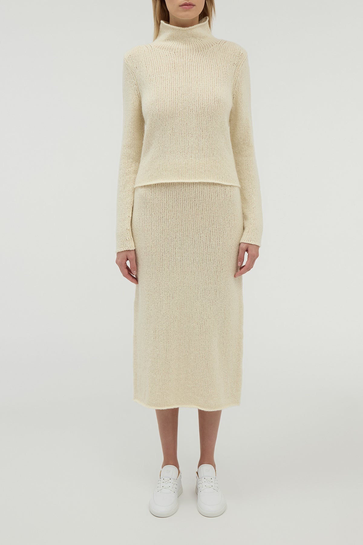Daina Cropped Knit Turtleneck in Ivory Cashmere - 2