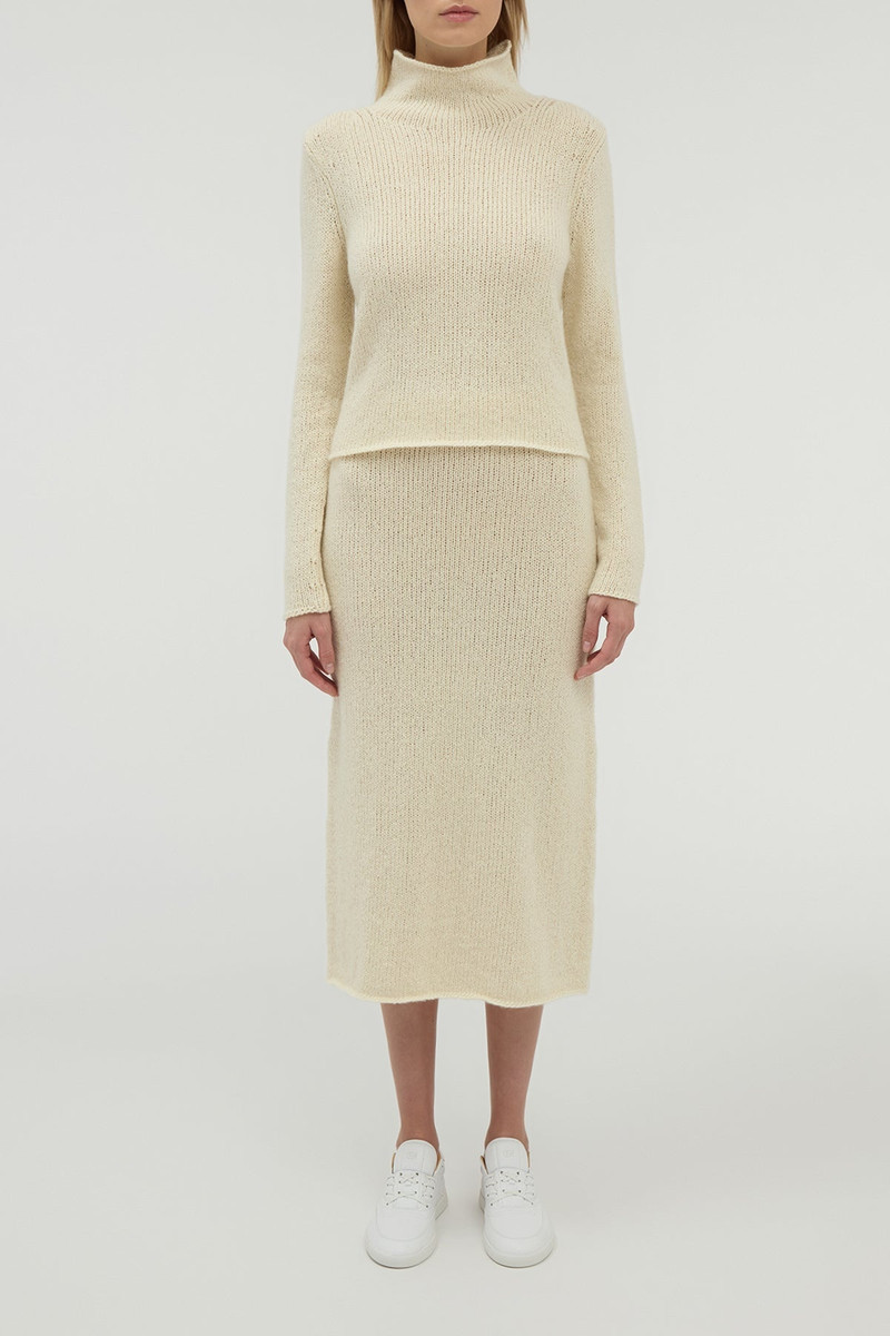 GABRIELA HEARST Daina Cropped Knit Turtleneck in Ivory Cashmere outlook