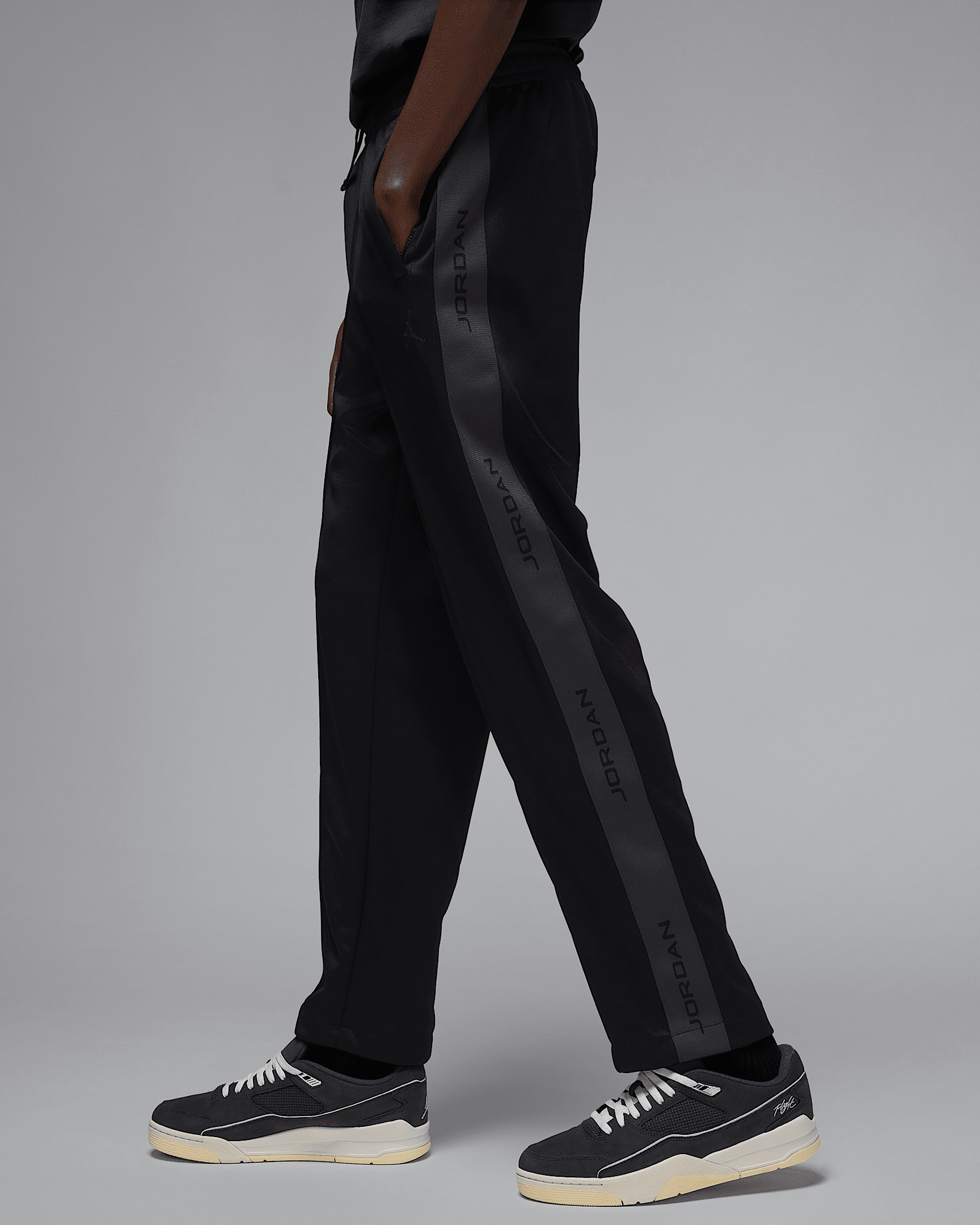 Jordan Essentials Men's Tracksuit Pants - 3