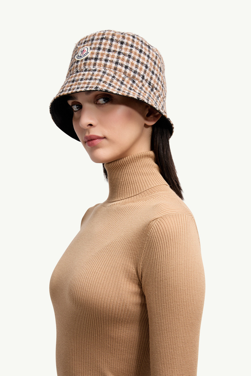 Logo Wool Turtleneck Sweater 4