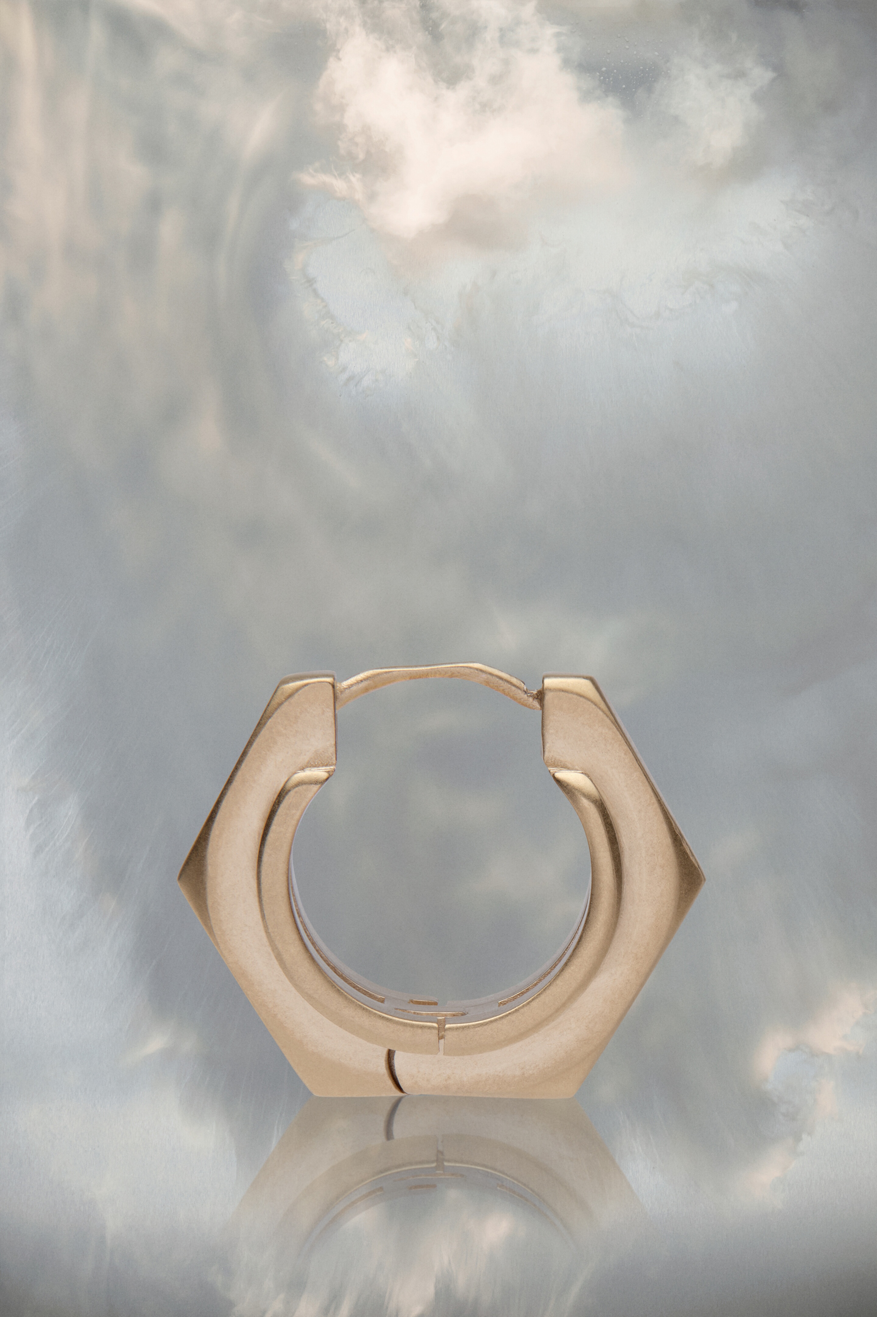 Bolt and nut ridged earring - 3