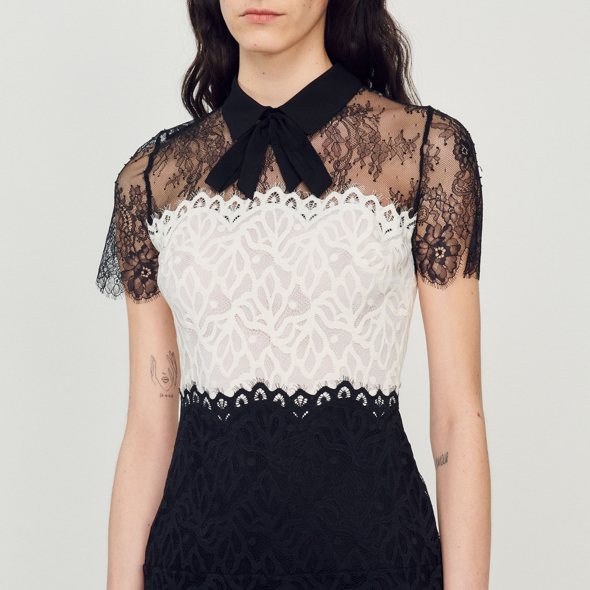 TWO-TONE LACE DRESS - 4