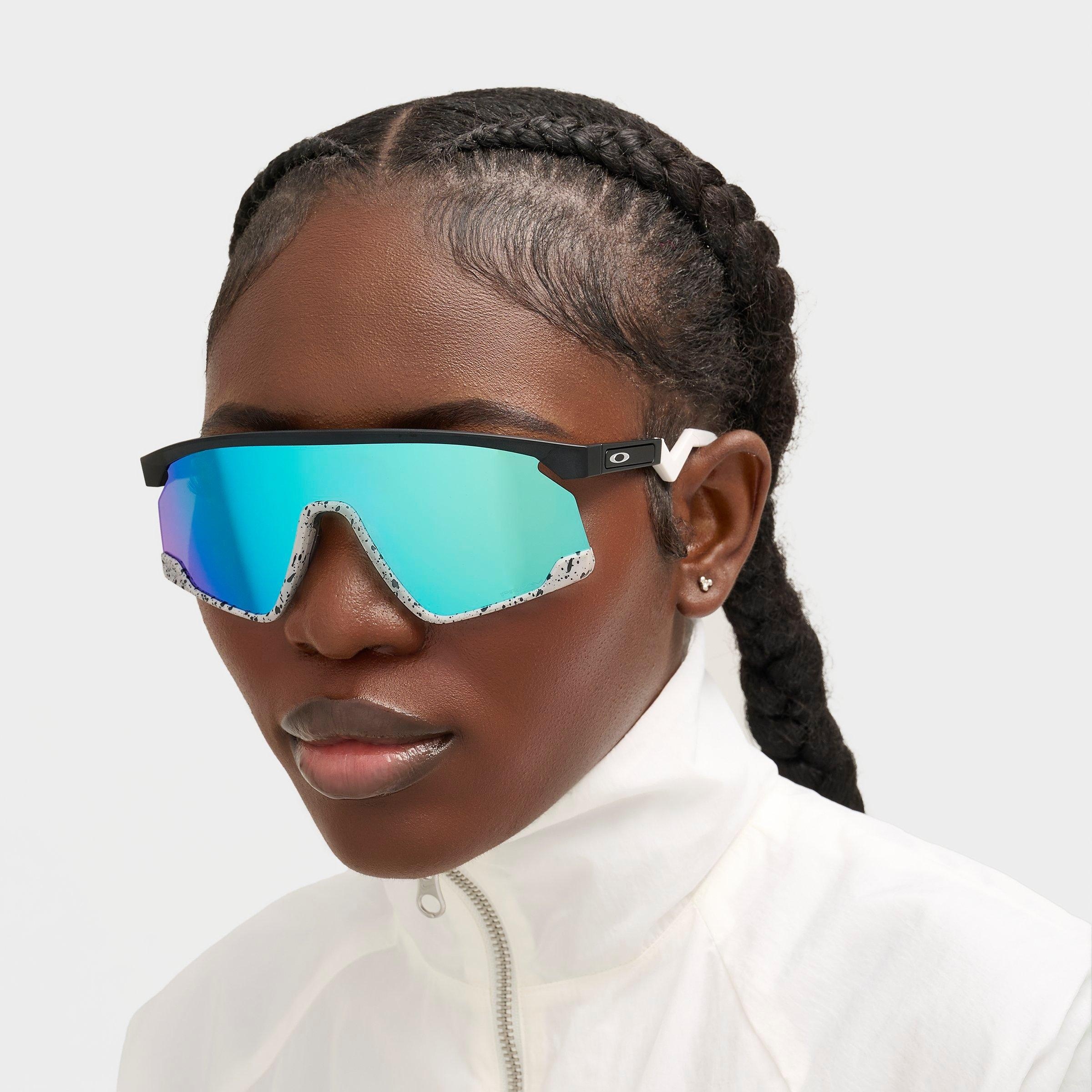 OAKLEY BXTR SUNGLASSES - 1
