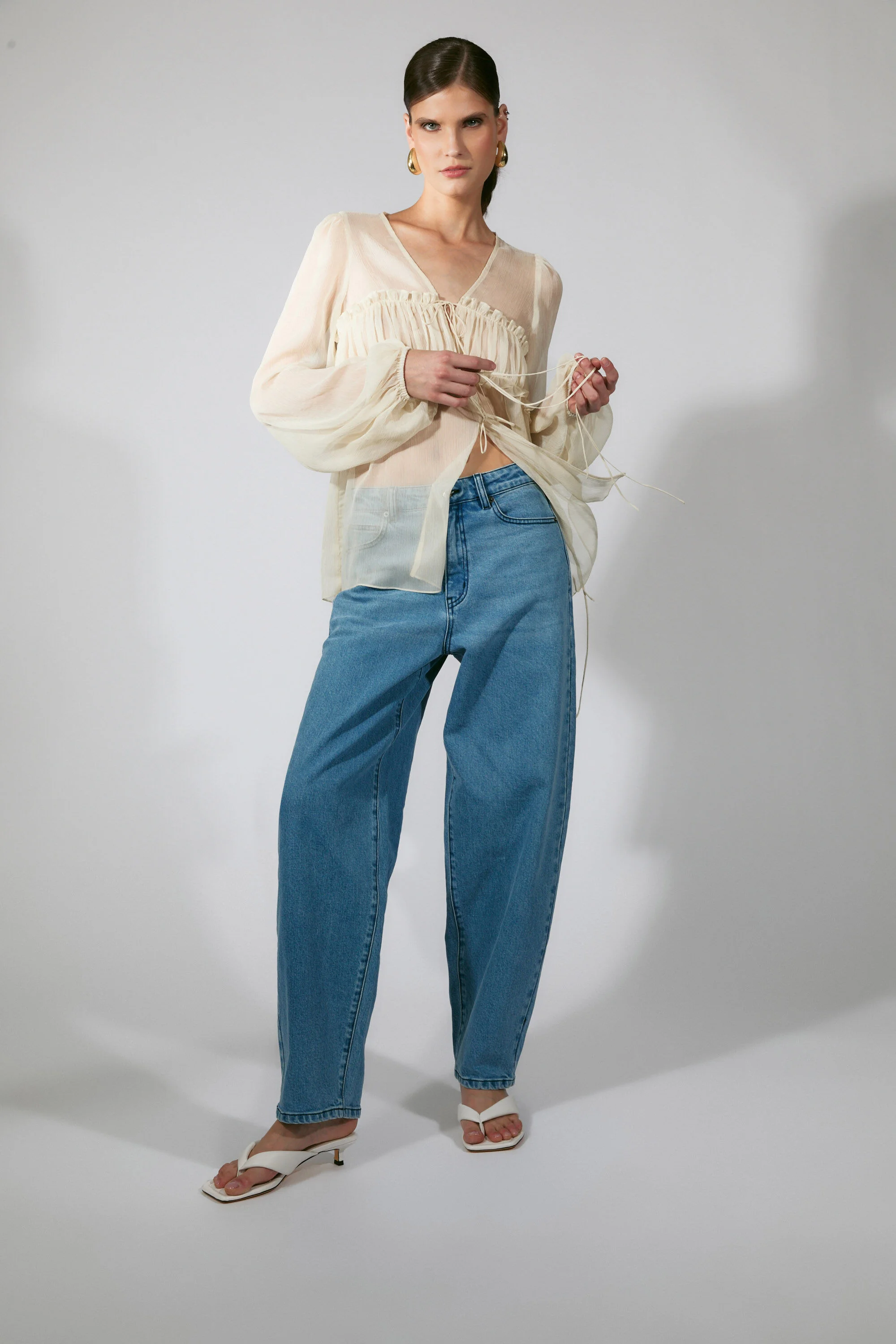 Delphina Barrel Leg Jean In Vintage - 1