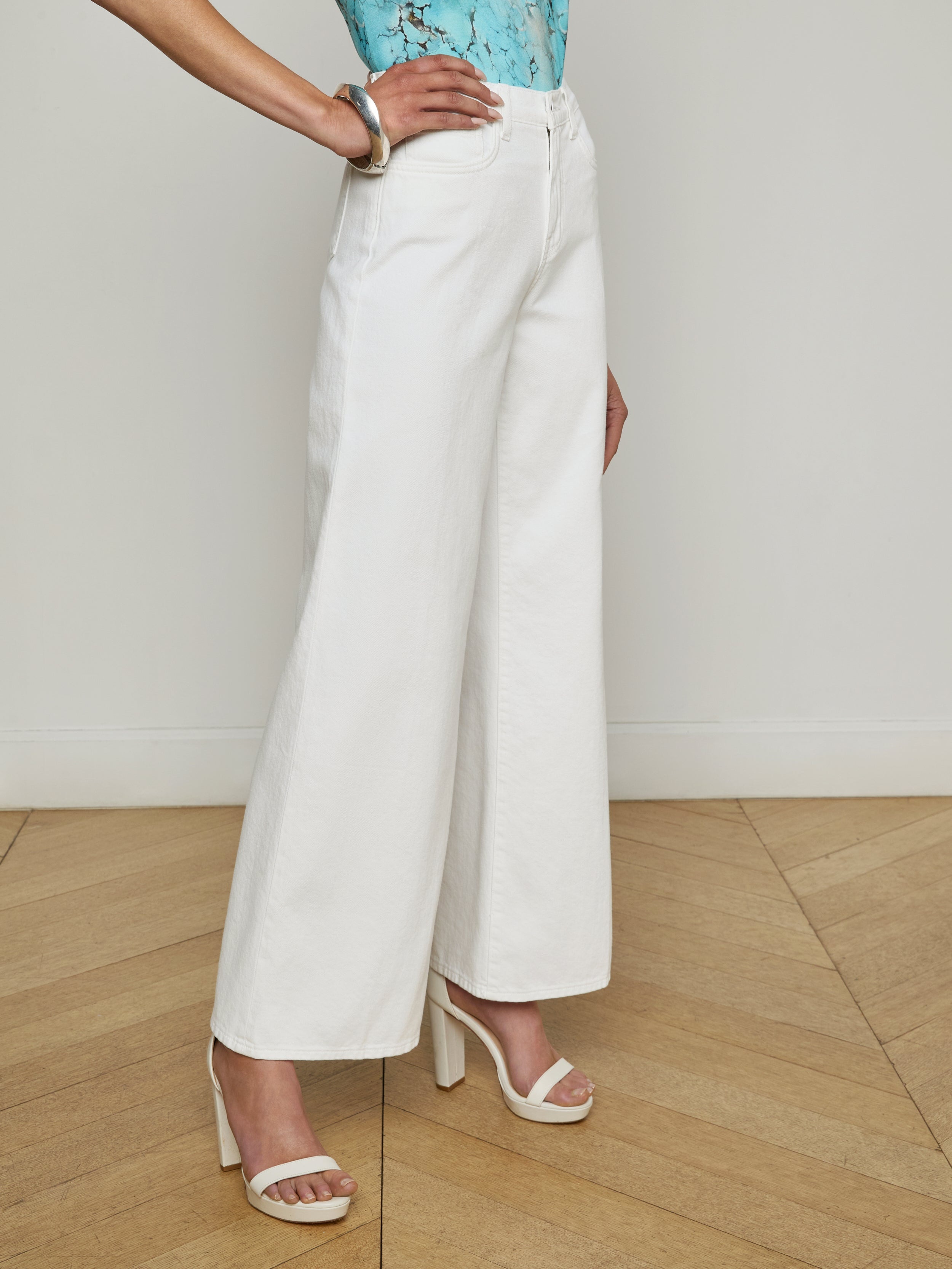 Alicent Wide-Leg Jean - 4