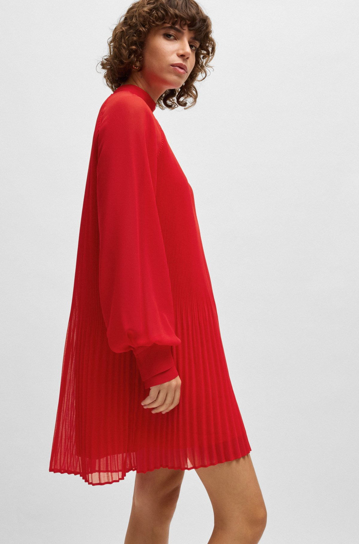 HIGH-NECK DRESS WITH PLISSÉ PLEATS AND SHEER SLEEVES - 6