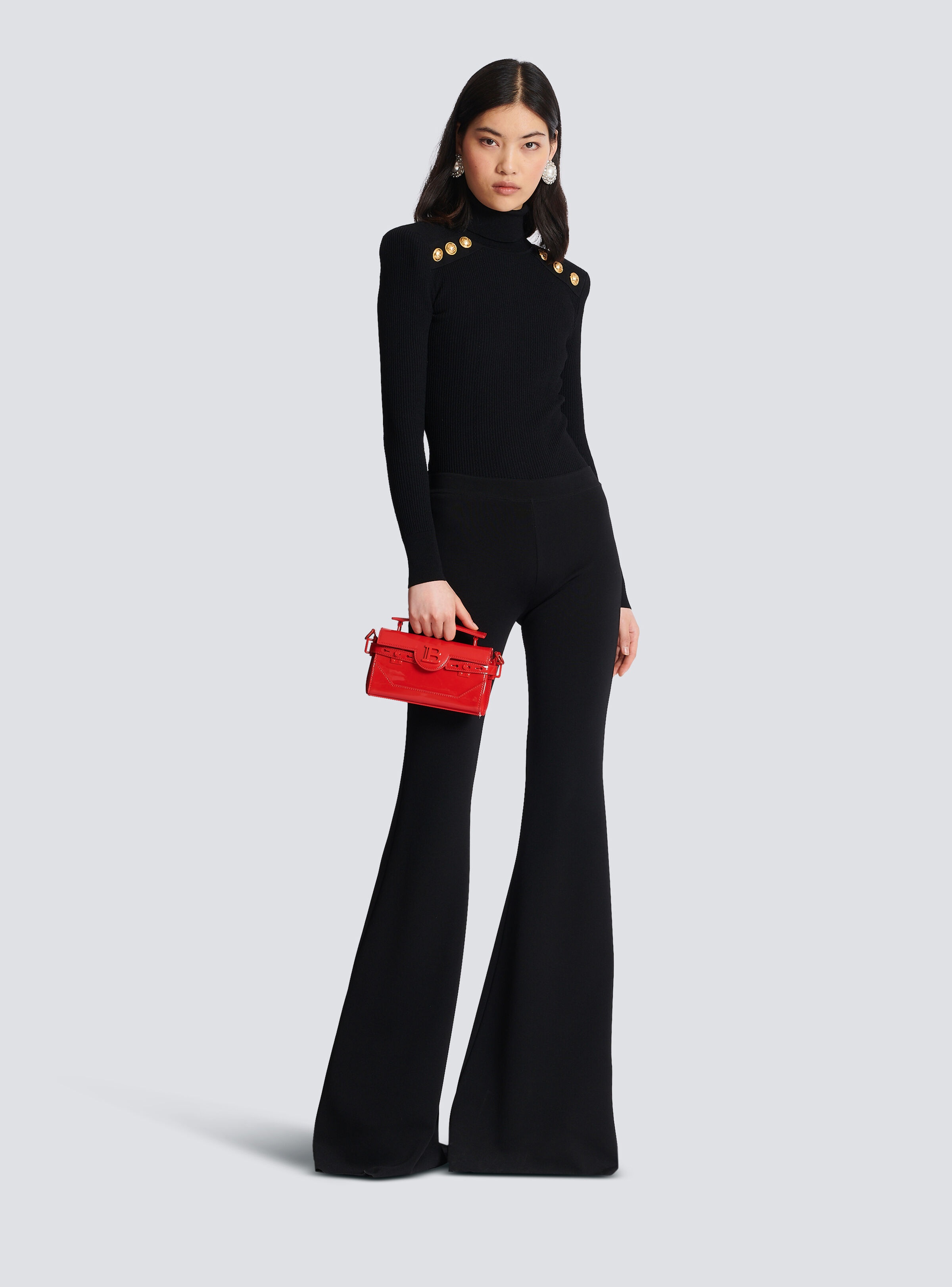 B-Buzz 19 patent leather bag - 9