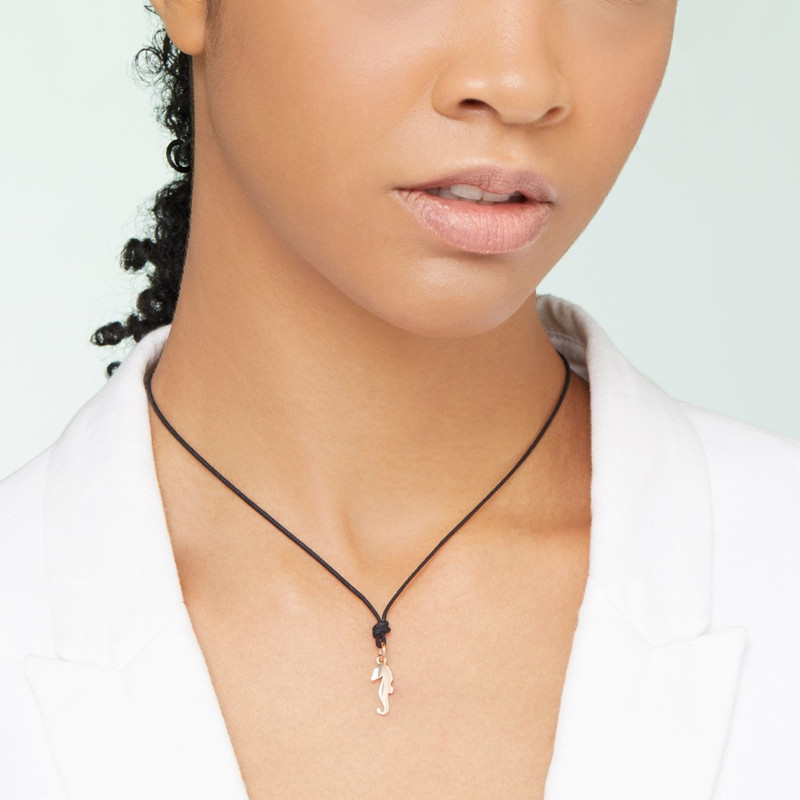 DoDo Rose Gold Sea Horse Charm outlook