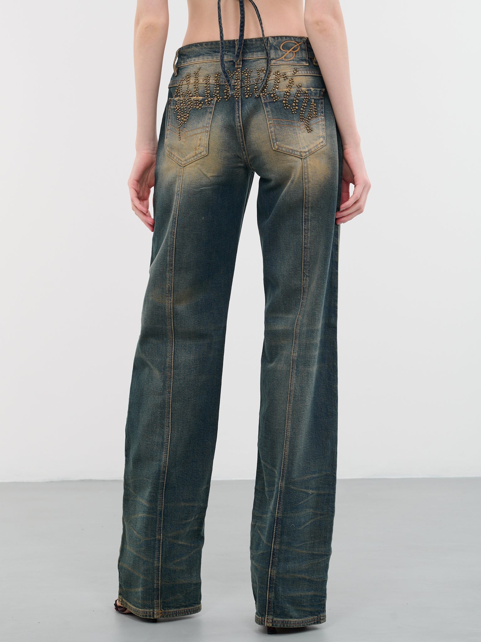 Studded Boyfriend Jeans - 3