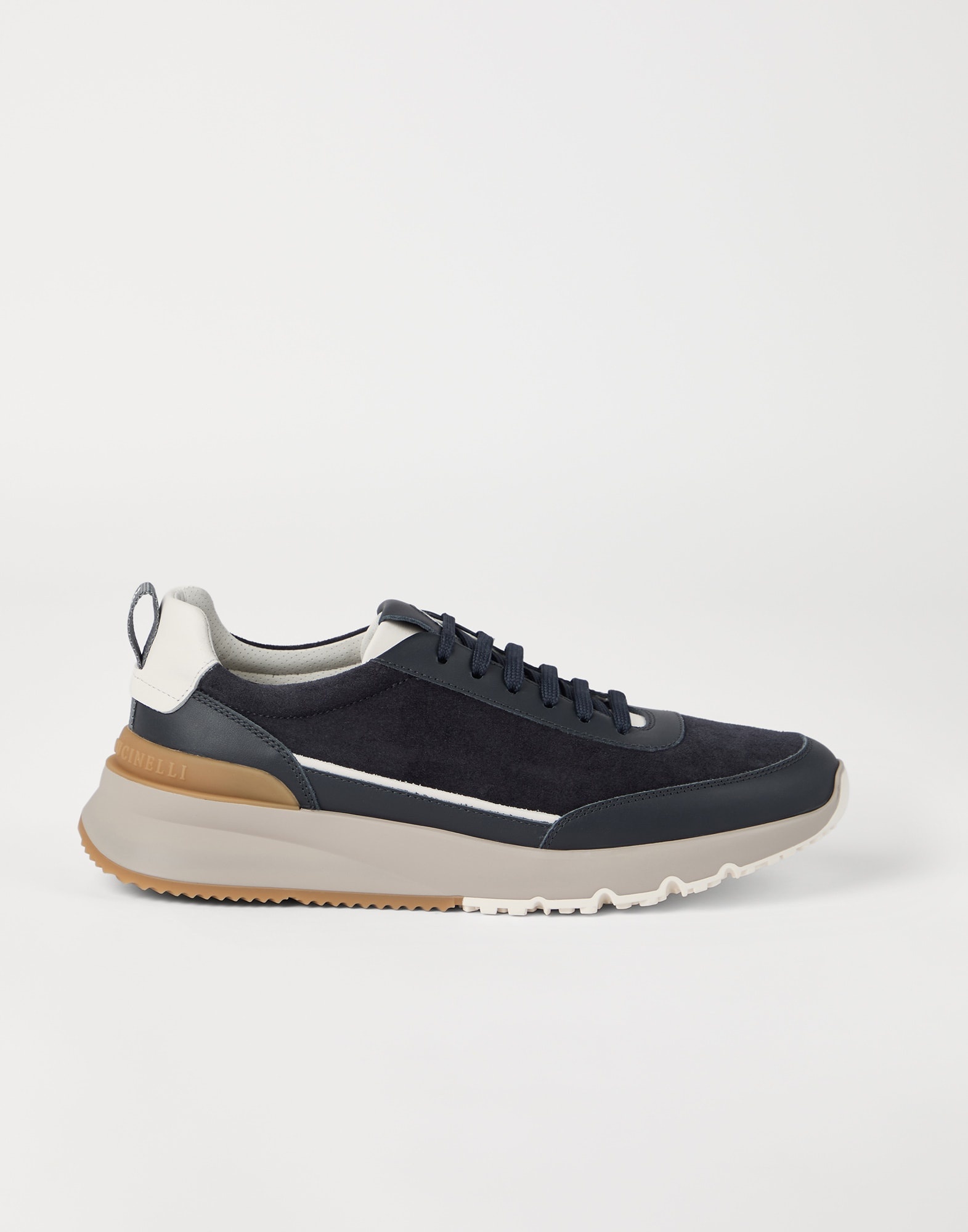 Washed suede and semi-polished calfskin runners - 5