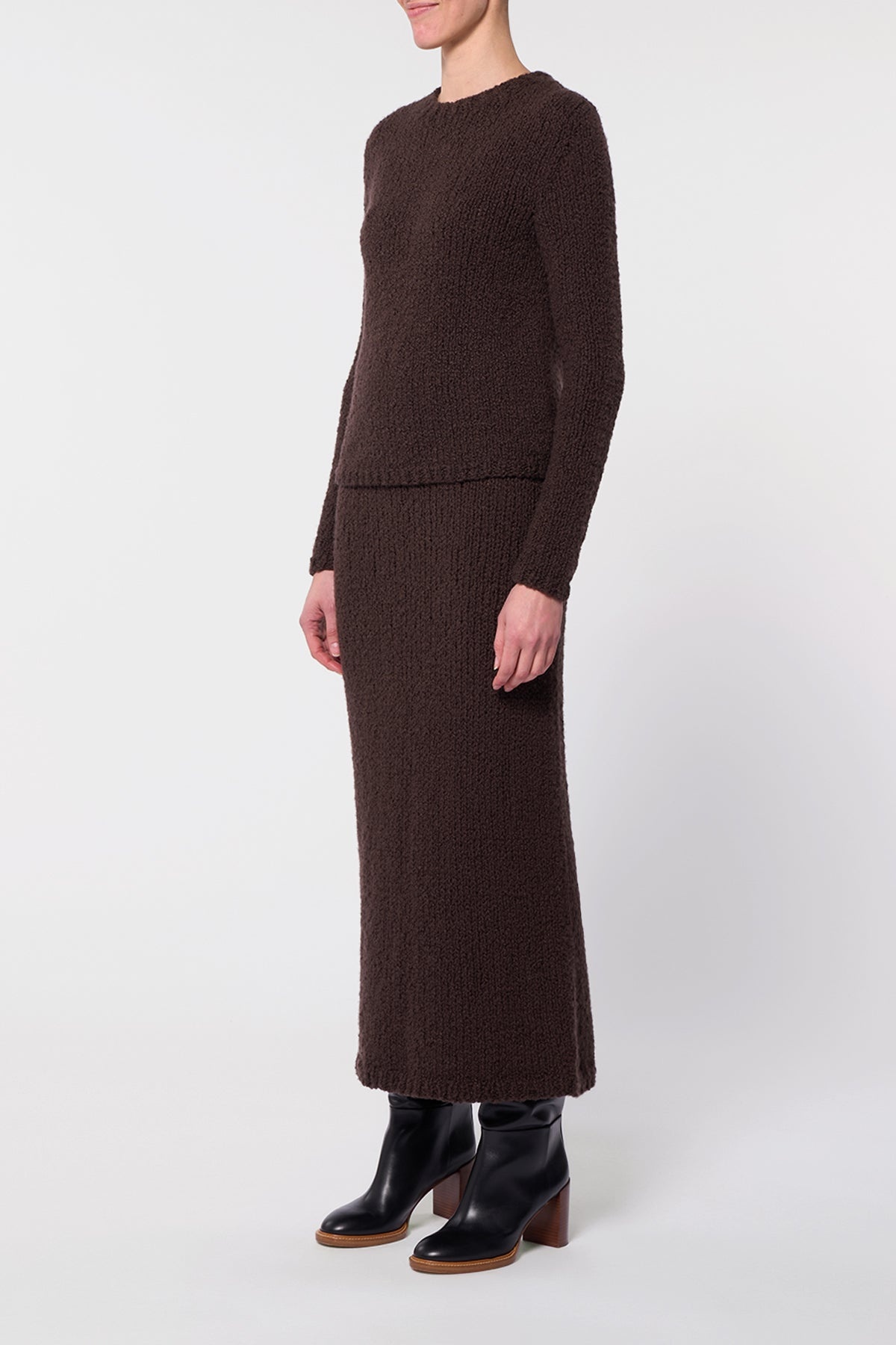 Abrams Knit Sweater in Chocolate Cashmere Boucle - 4