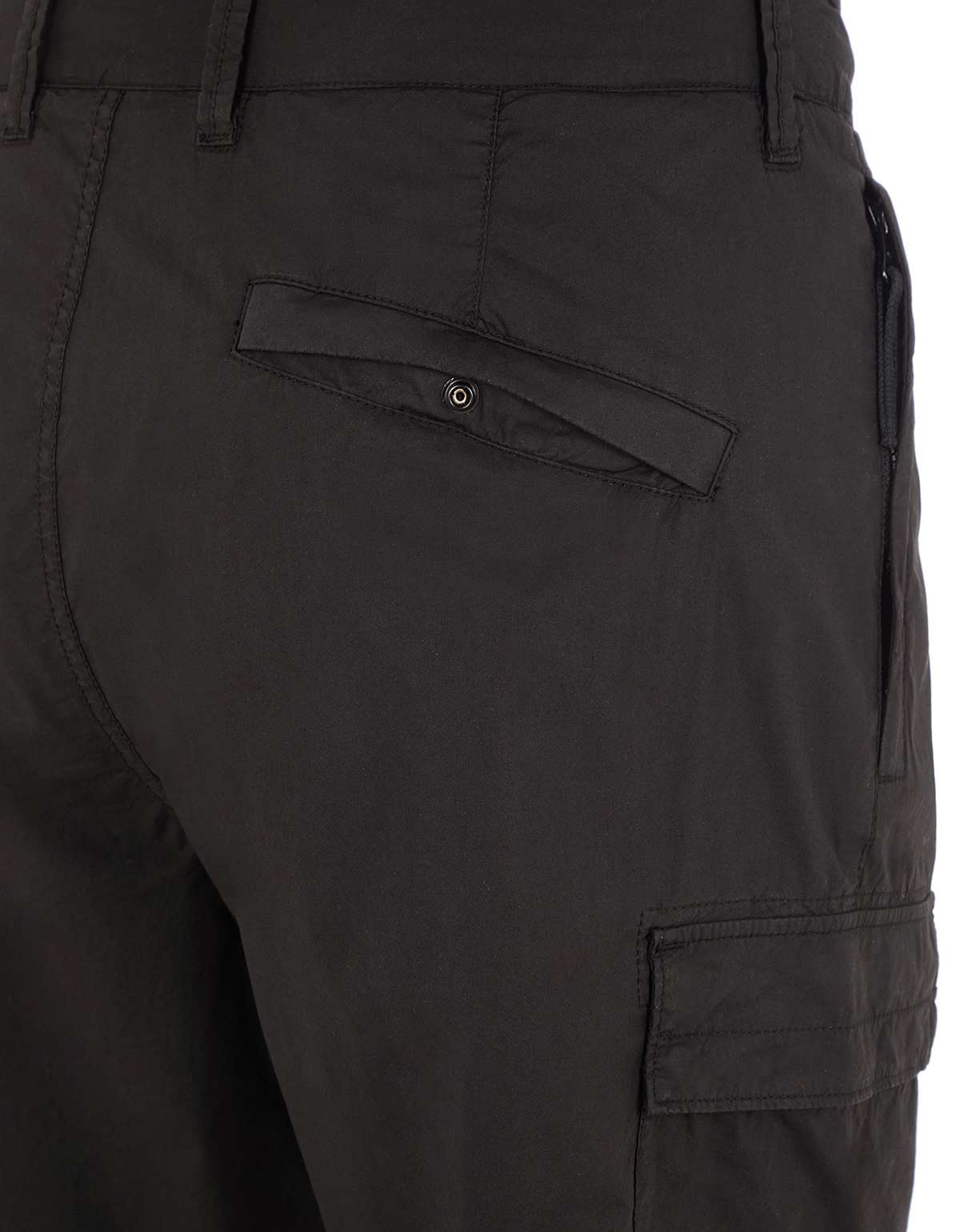 Black Cargo Bermuda Shorts - 4