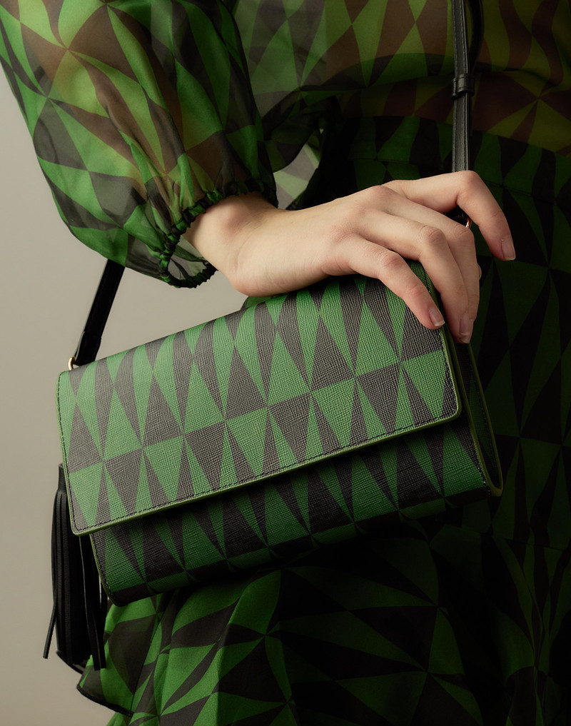 Evergreen Leather Crossbody Purse 1