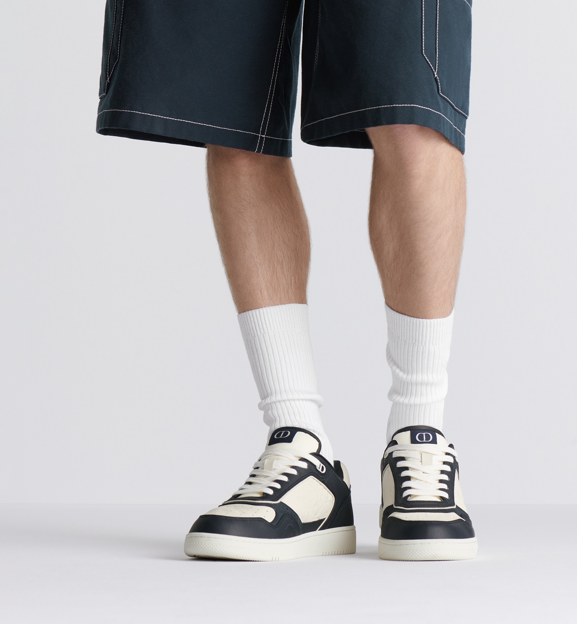 B27 Uptown Low-Top Sneaker - 2