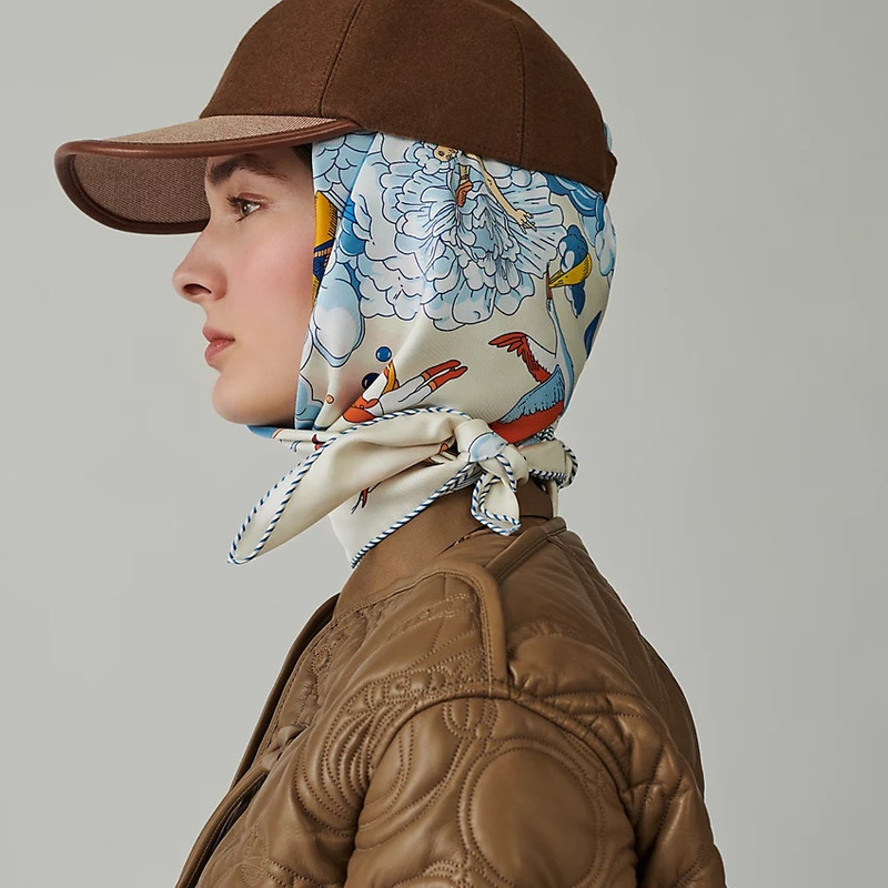 Hermès Sur Mon Nuage scarf 90 outlook