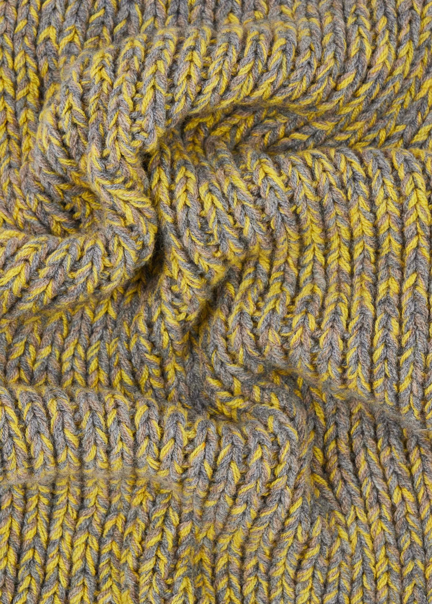 Lambswool Twisted Yarn Grey and Yellow Beanie and Scarf Set - 4