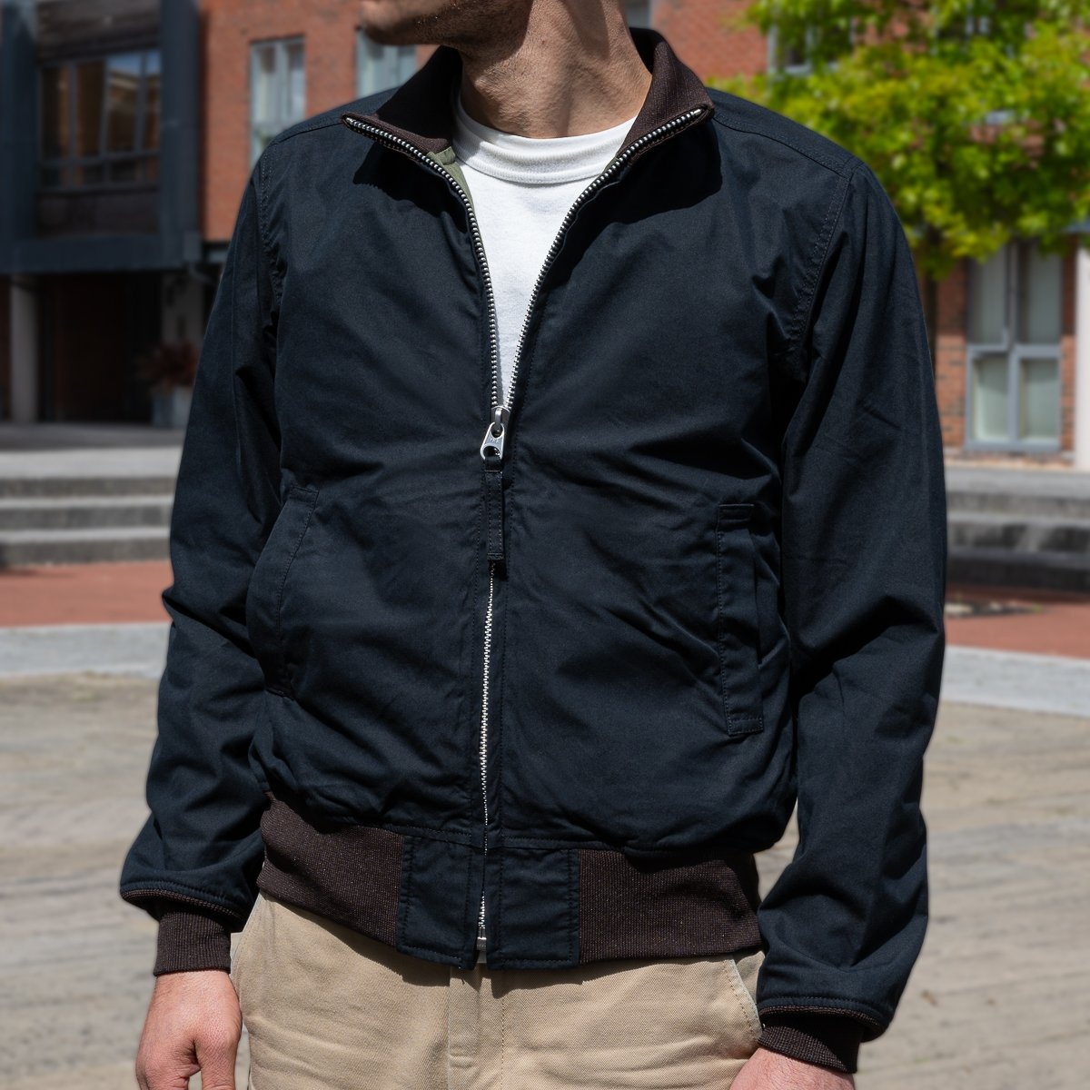 IHJ-130-BLK-NP Reversible Tanker Jacket - Black - 4