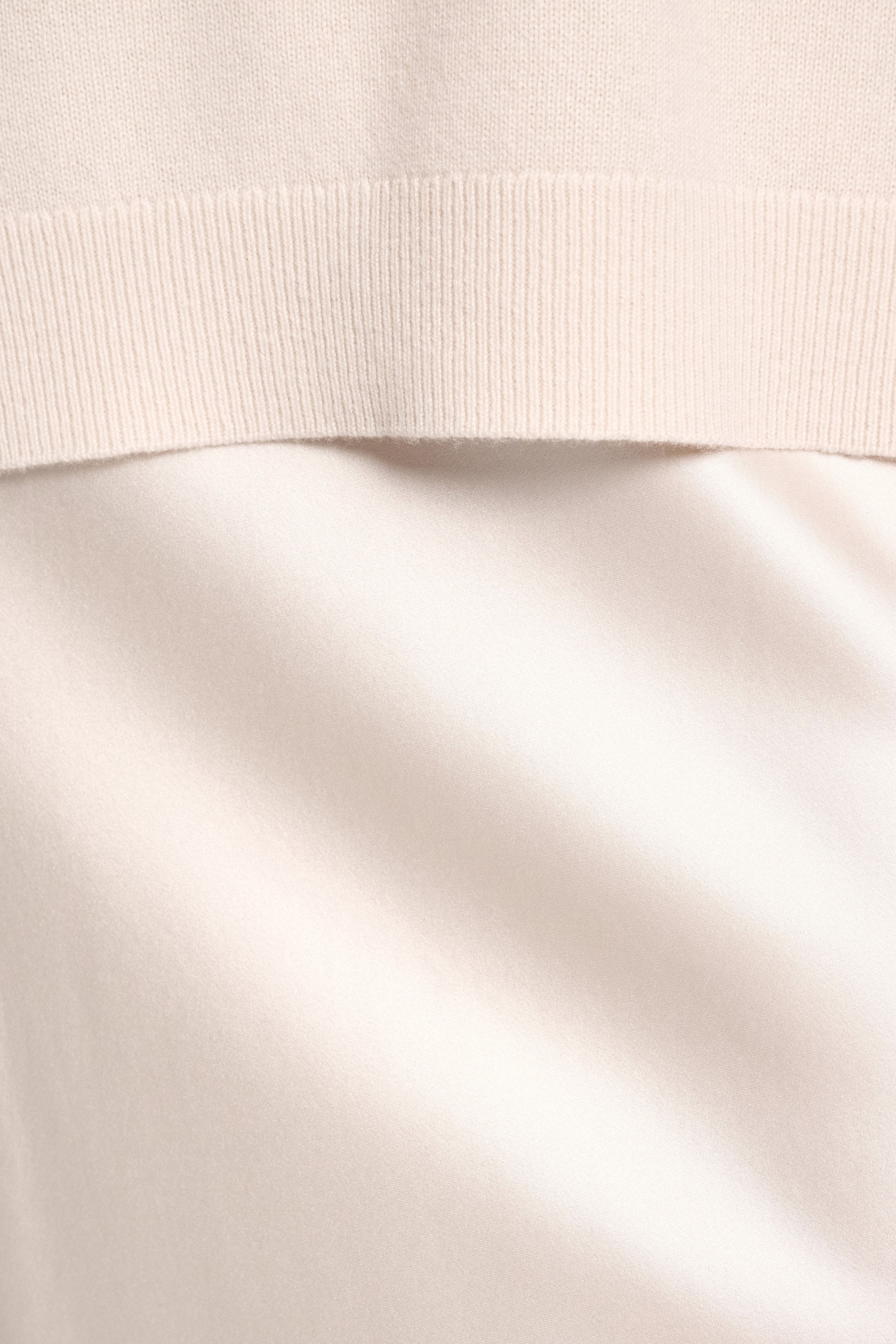 SOFT EDGE v-neck 1/1 - 7