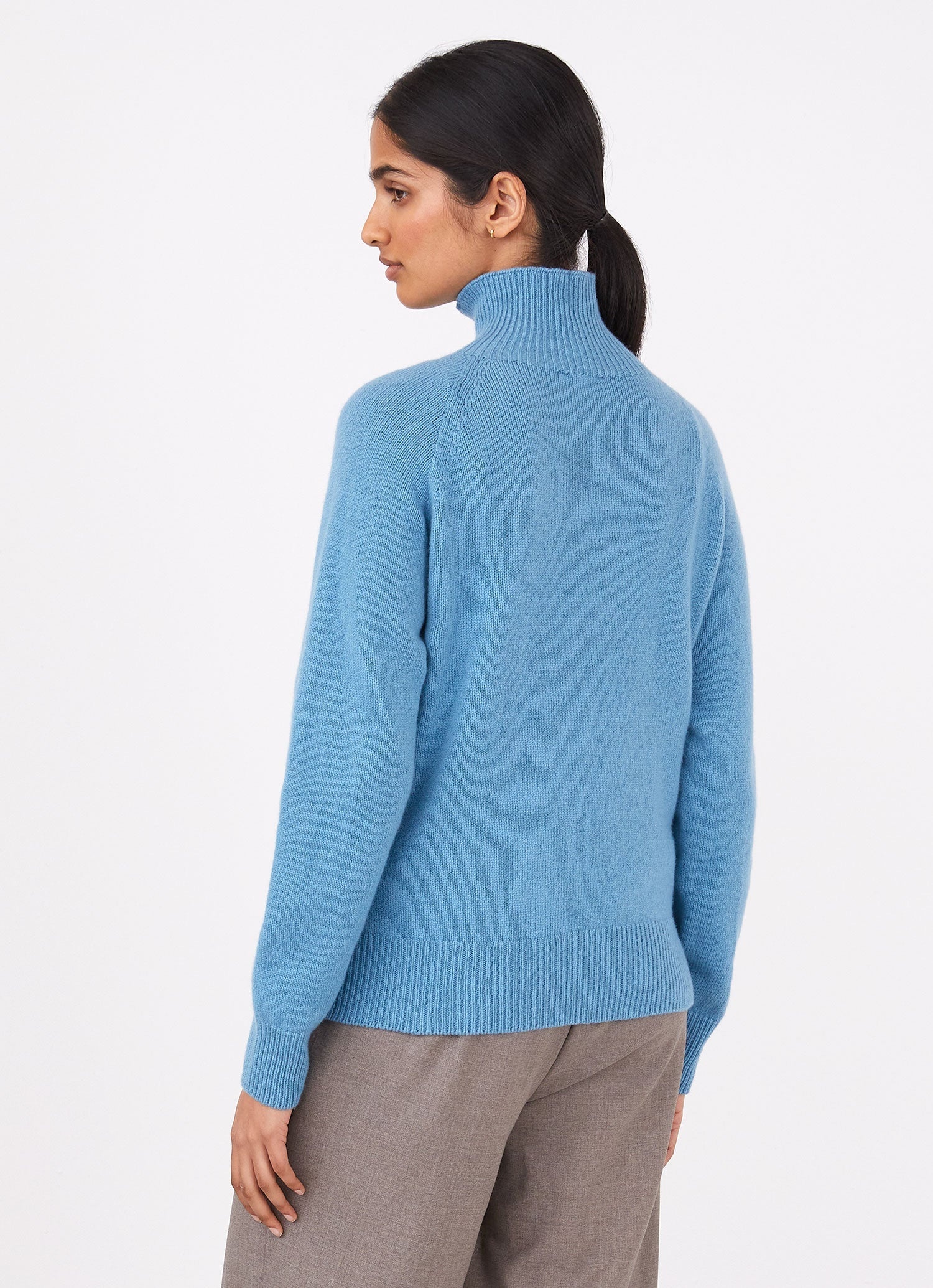 Lambswool Funnel neck jumper - 4