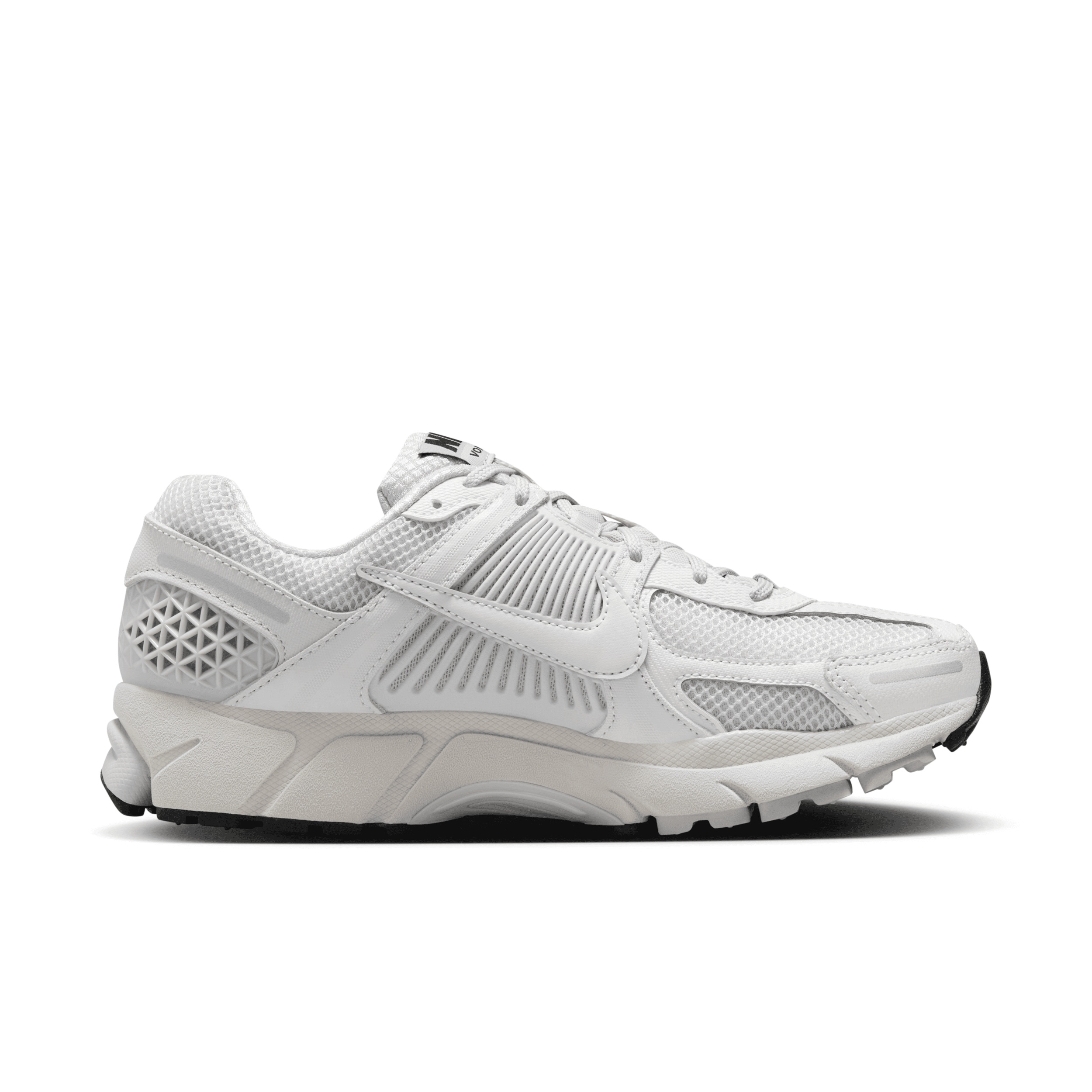 Nike Women's Zoom Vomero 5 Shoes - 4