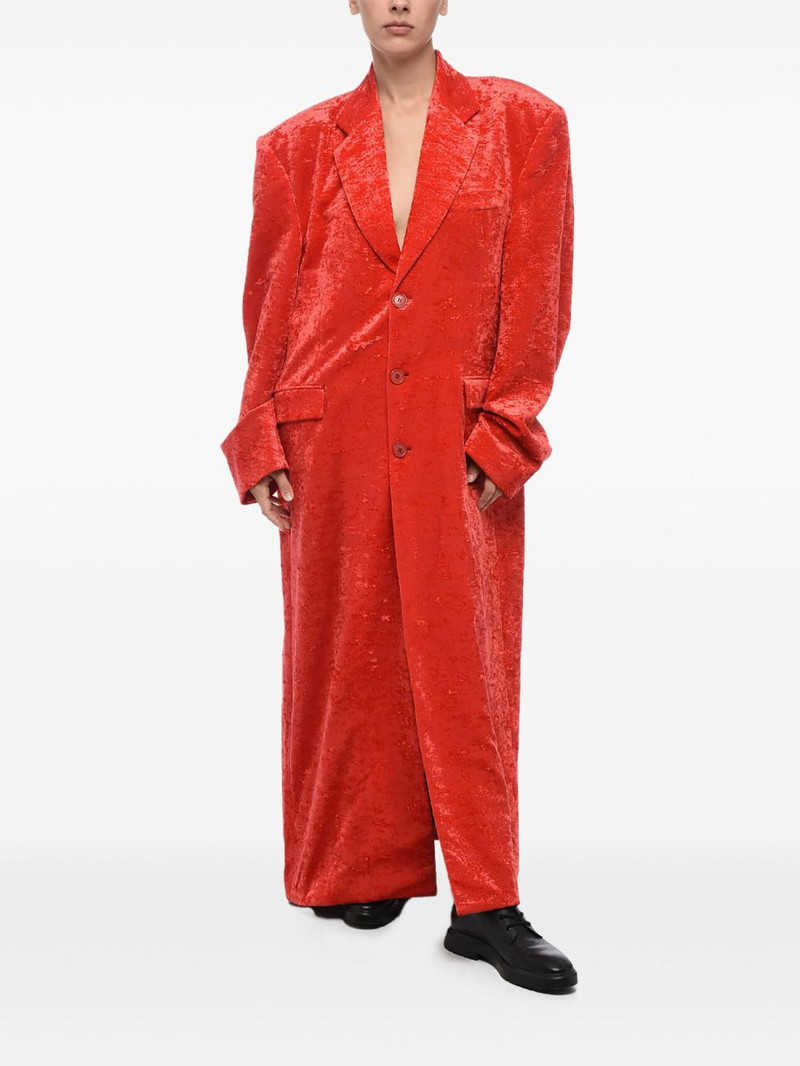 VETEMENTS velvet single-breasted coat outlook